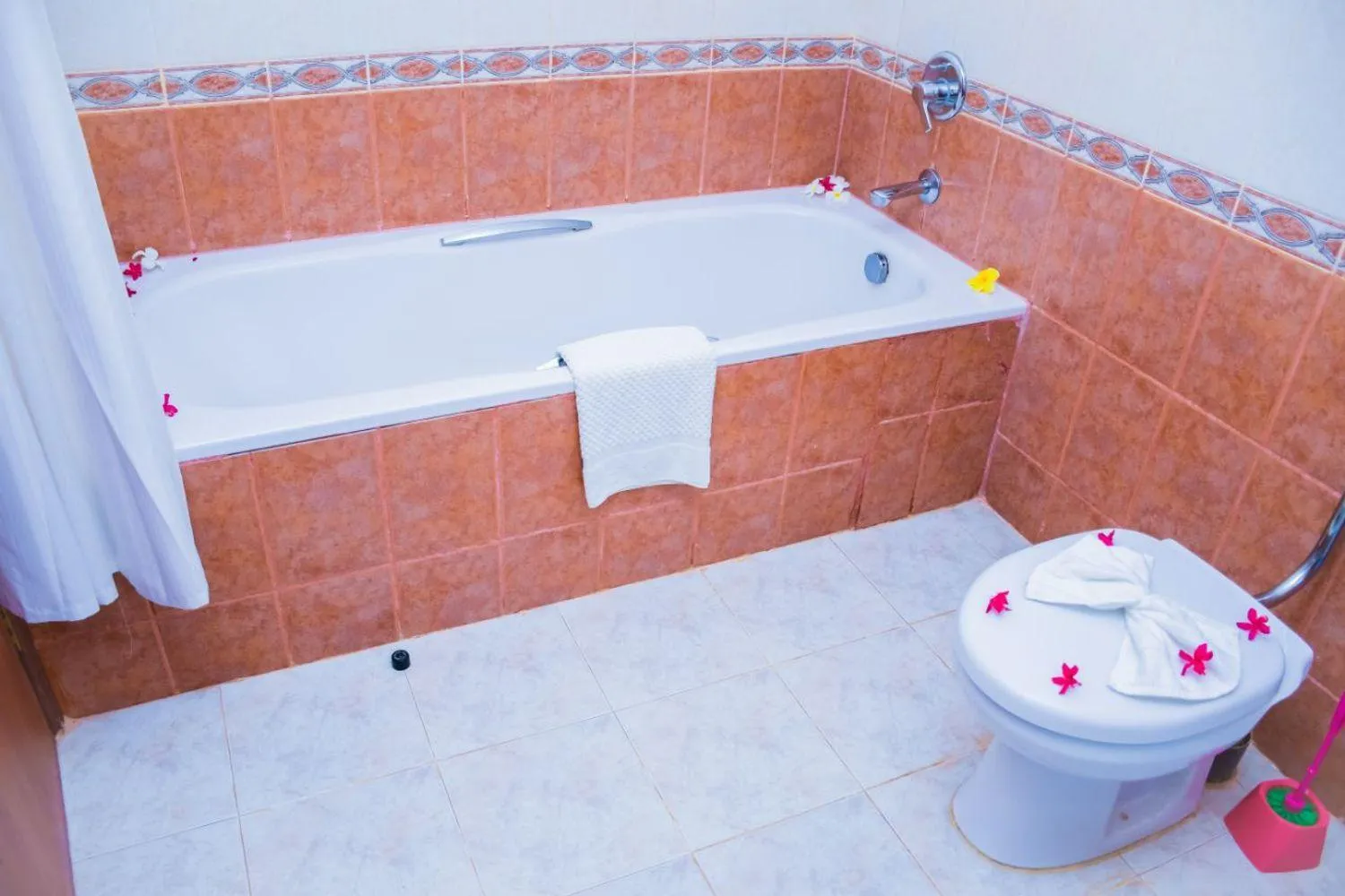 Bathroom in Golden Tulip Tanzania