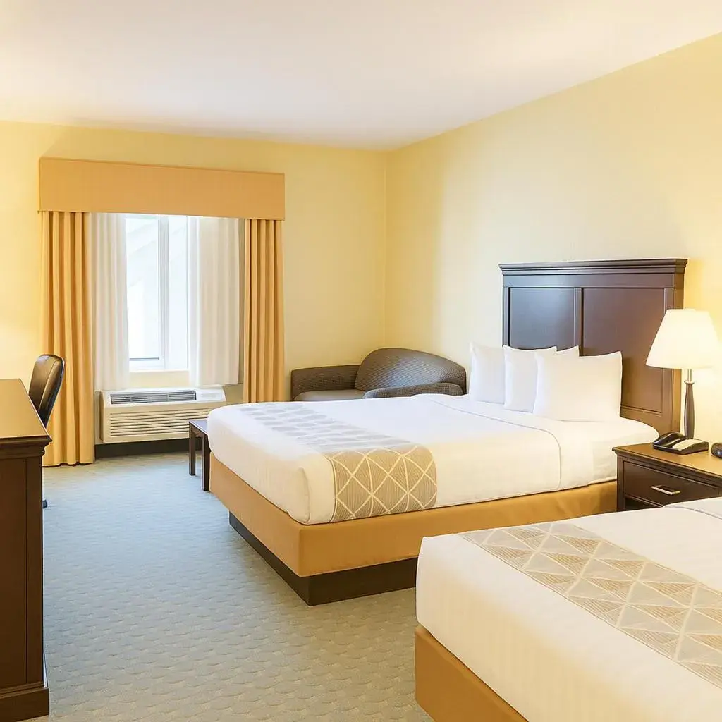 Double Room - Disability Access in Ambassador Inn & Suites Tuscaloosa University I-20 Double Room - Disability Access in Ambassador Inn & Suites Tuscaloosa University I-20