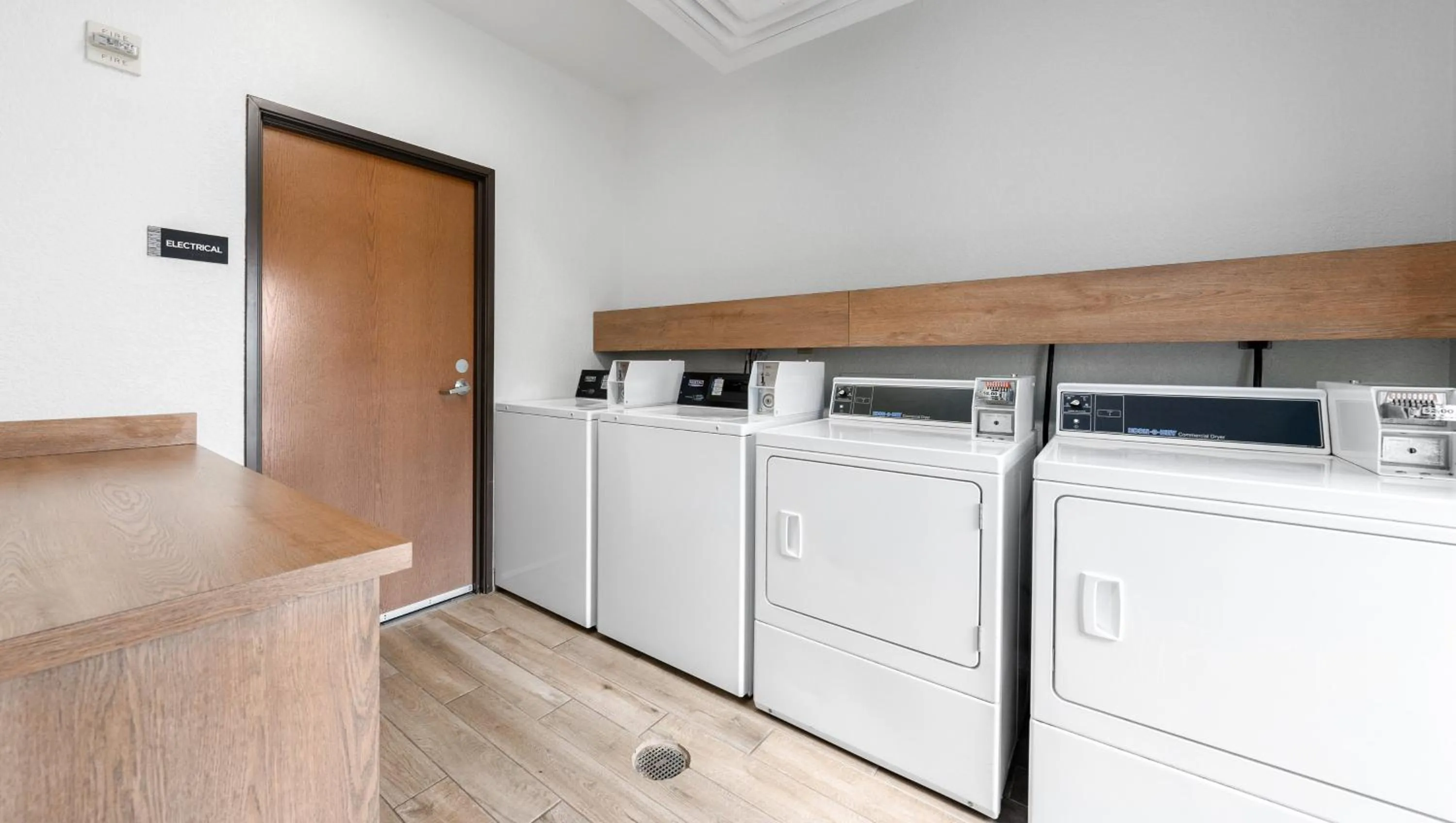 laundry in Atria Hotel and RV McGregor