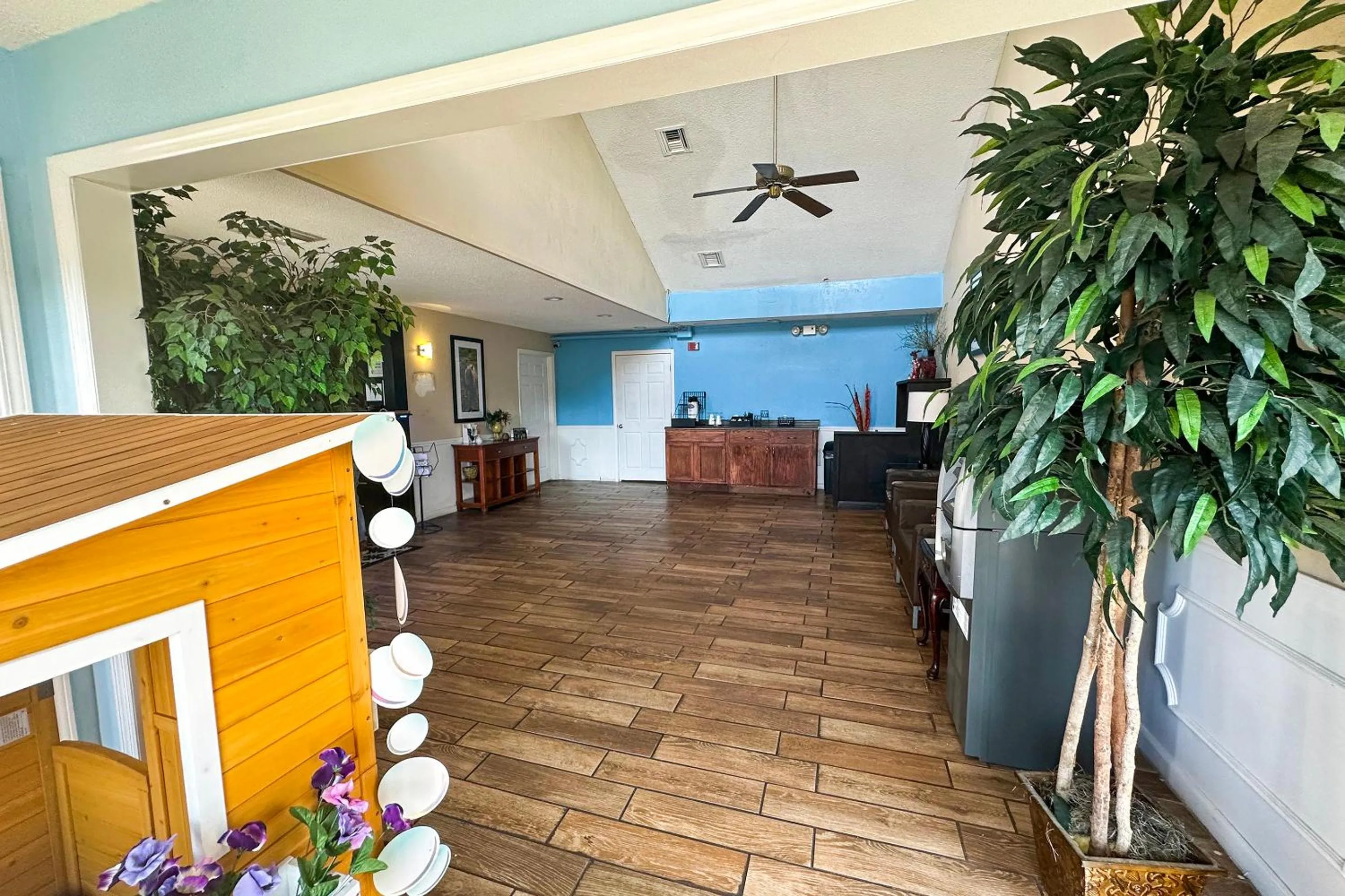 Lobby or reception in Bonita Lakes Inn by Capital O Meridian I20