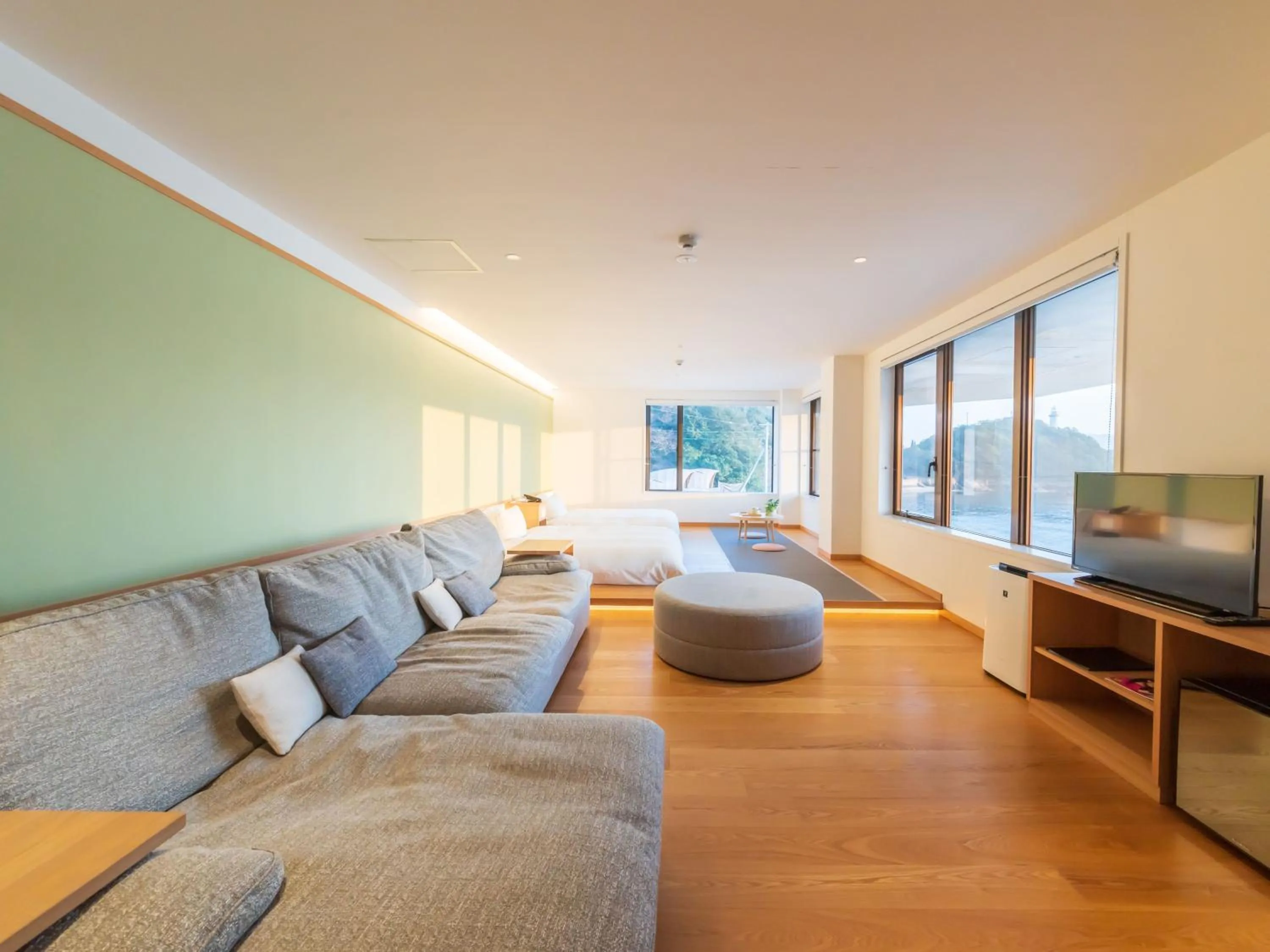 Photo of the whole room, Bed in Glamprook Shimanami