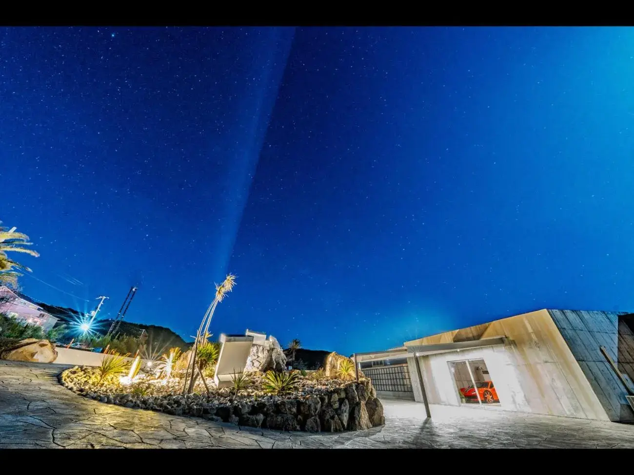 Facade/entrance in XYZ speciale Facade/entrance in XYZ speciale