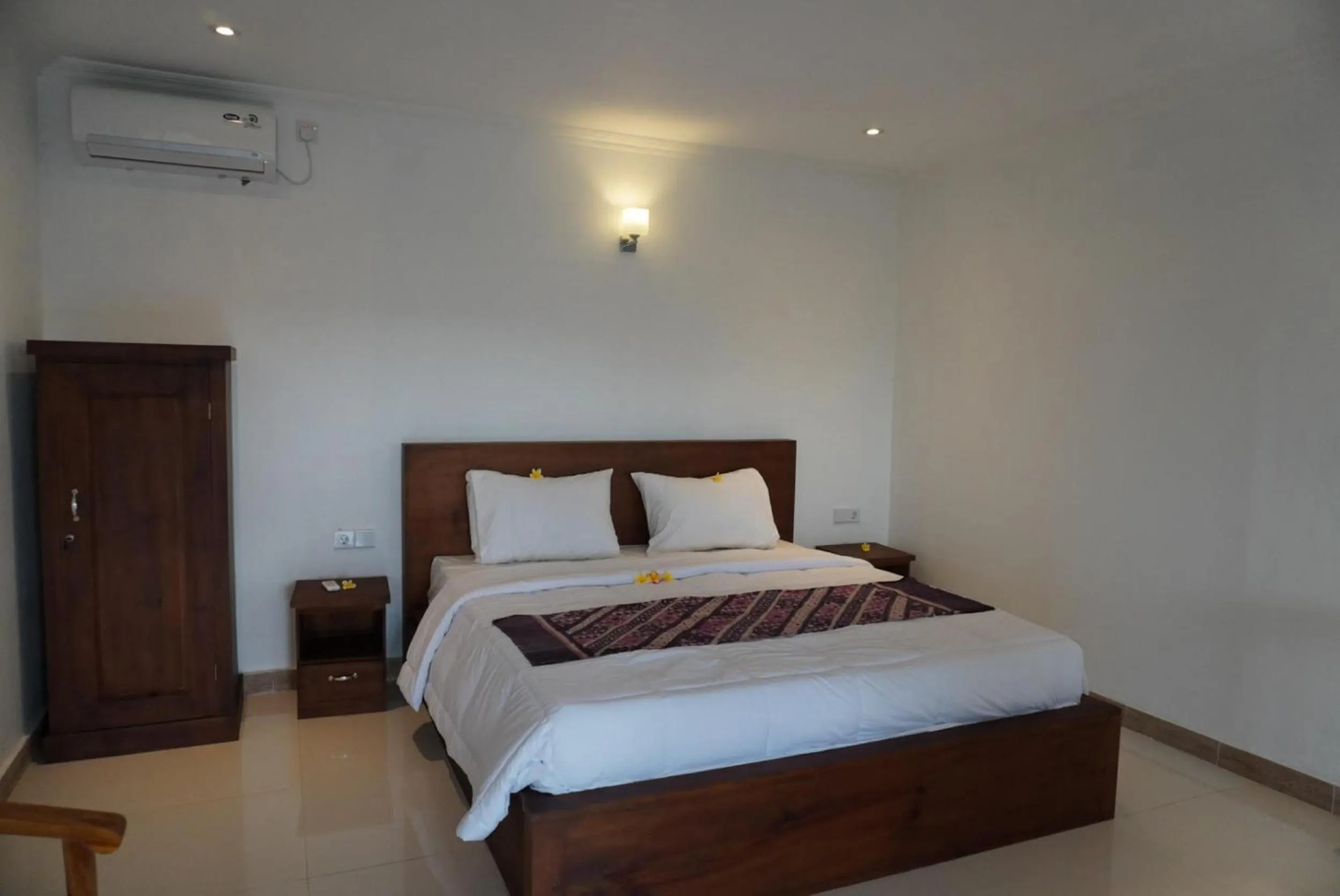 Bedroom, Bed in Umah Dayuh