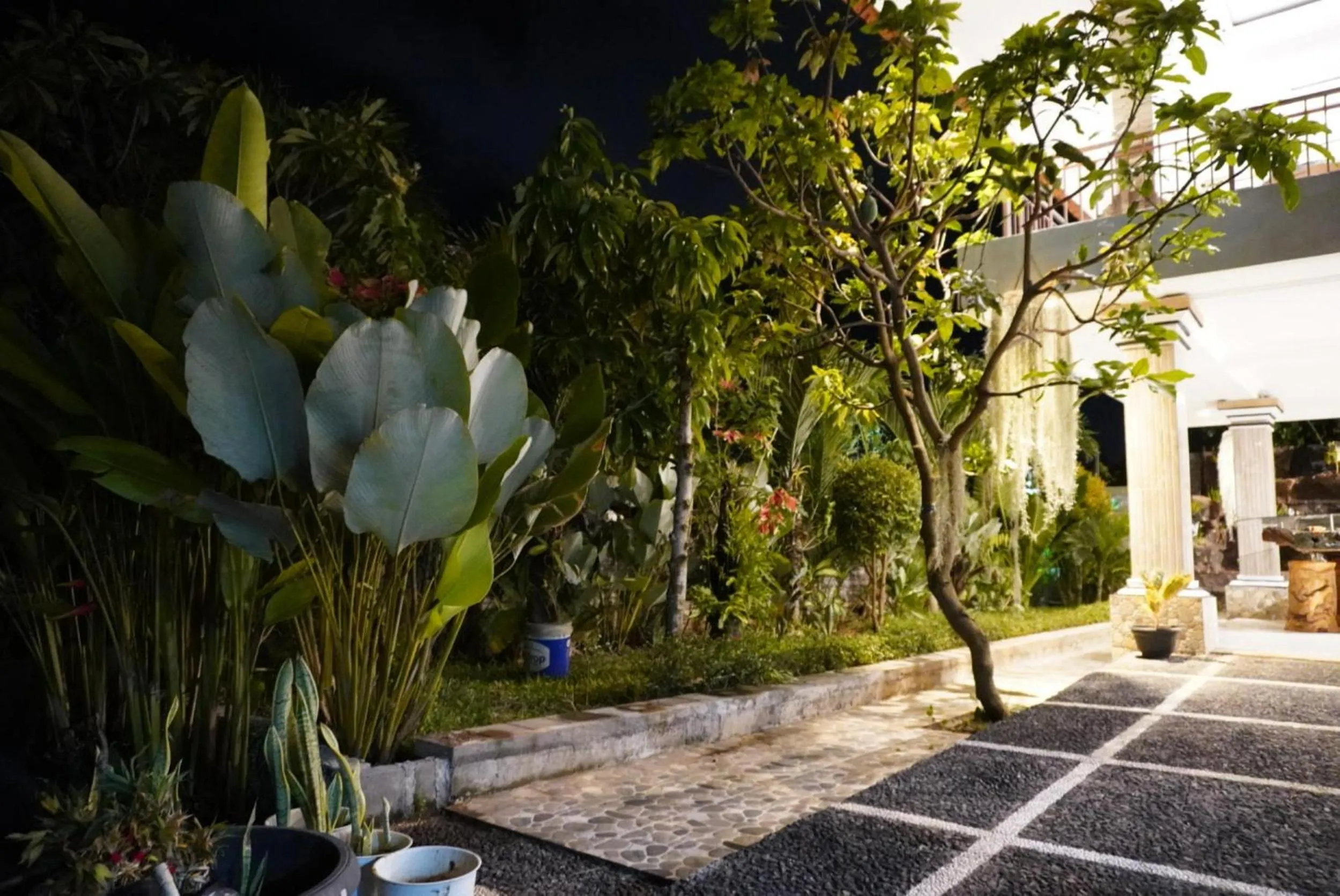 Garden in Umah Dayuh