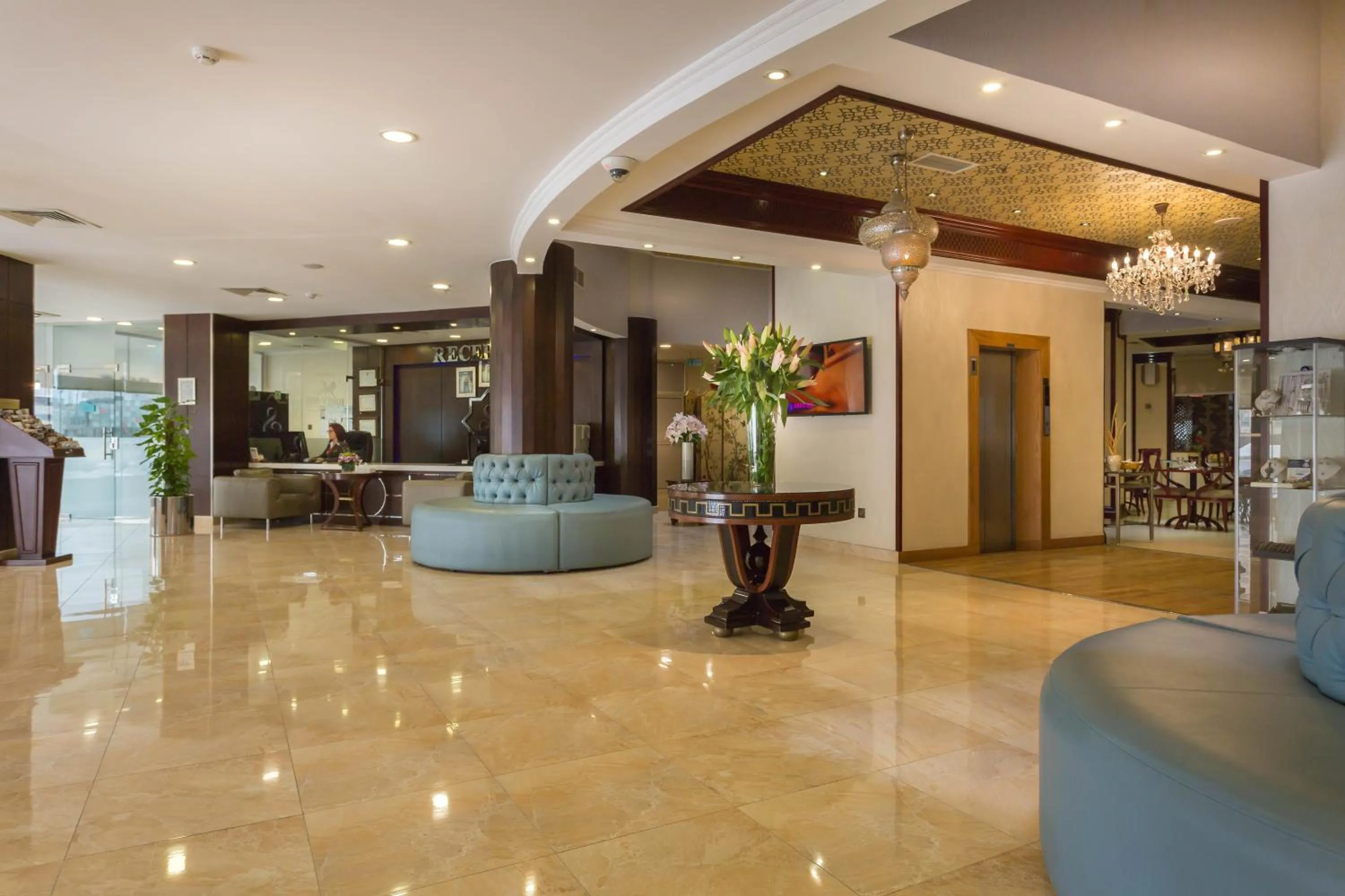 Lobby or reception in Al Safir Hotel