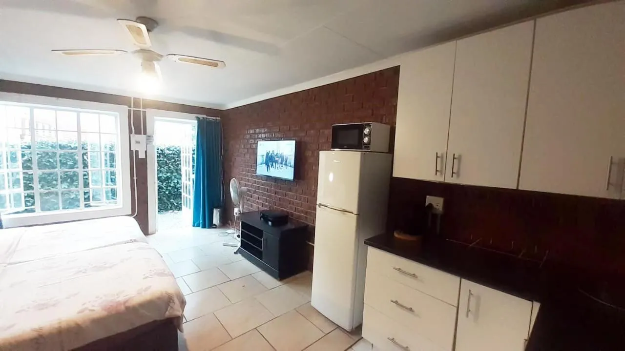 Bed in Cozy Hatfield Condo
