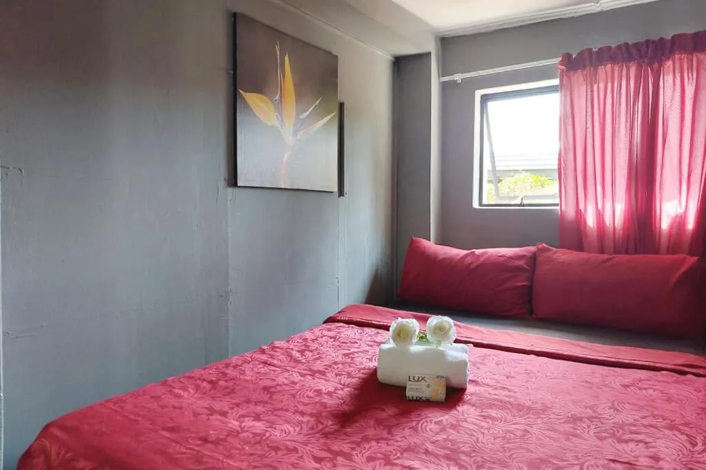 Bed in Cozy Hatfield Condo