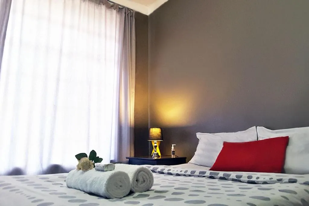 Bed in Cozy Hatfield Condo