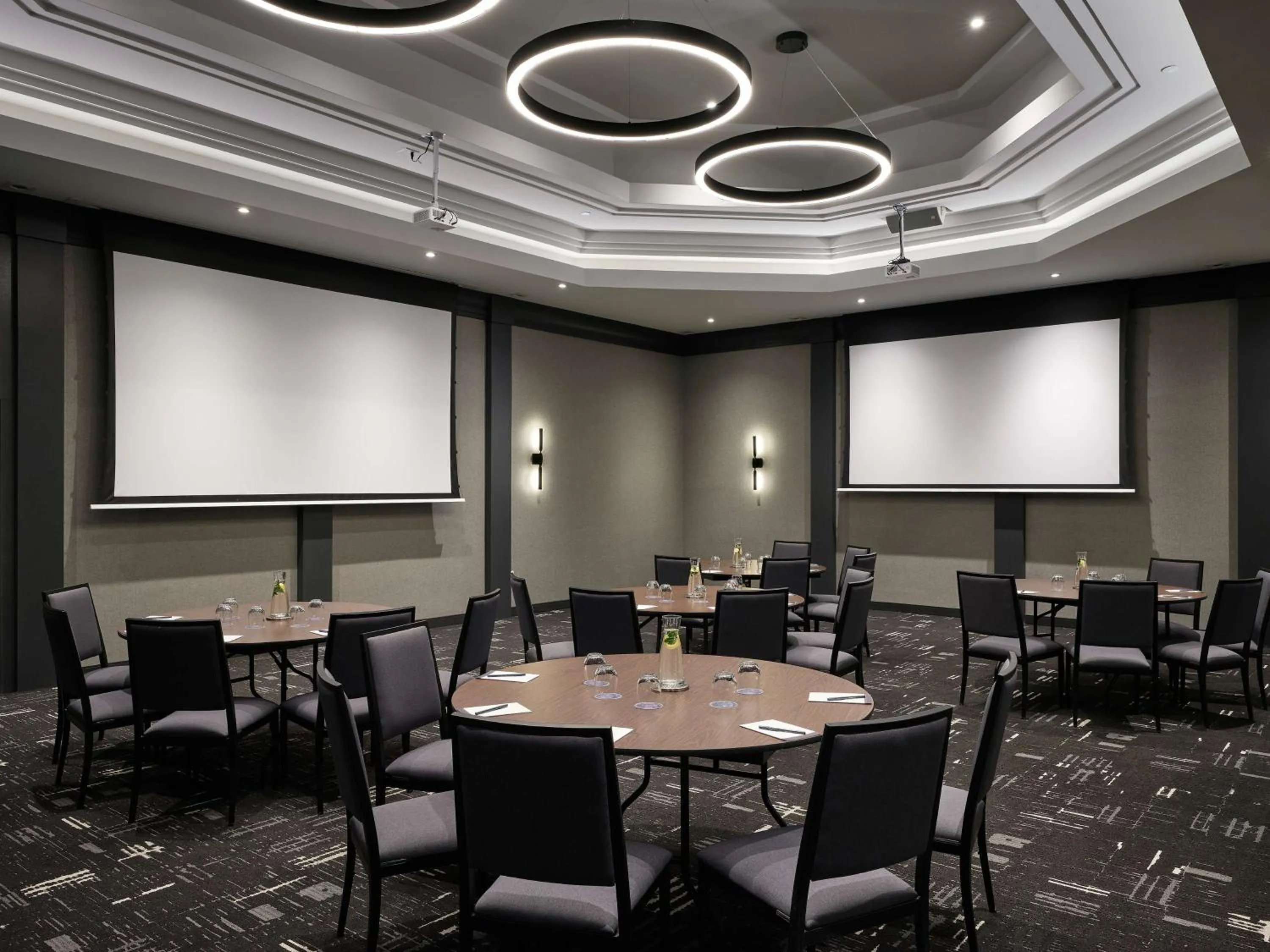 Meeting/conference room in Hyatt Place Montreal - Downtown