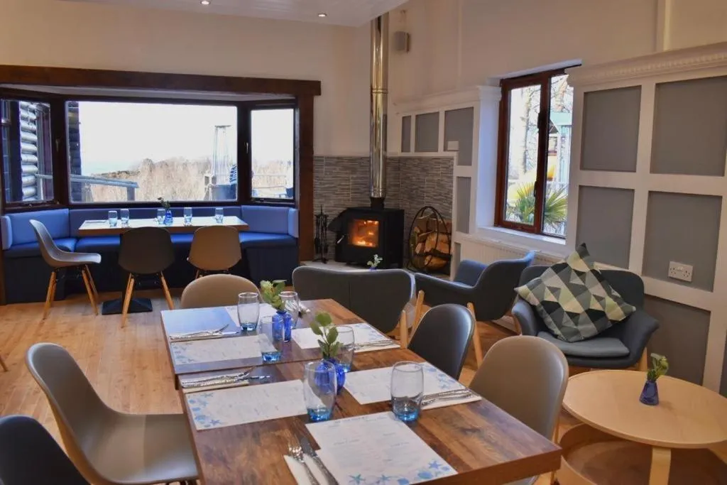 Restaurant/places to eat in Watermouth Lodges