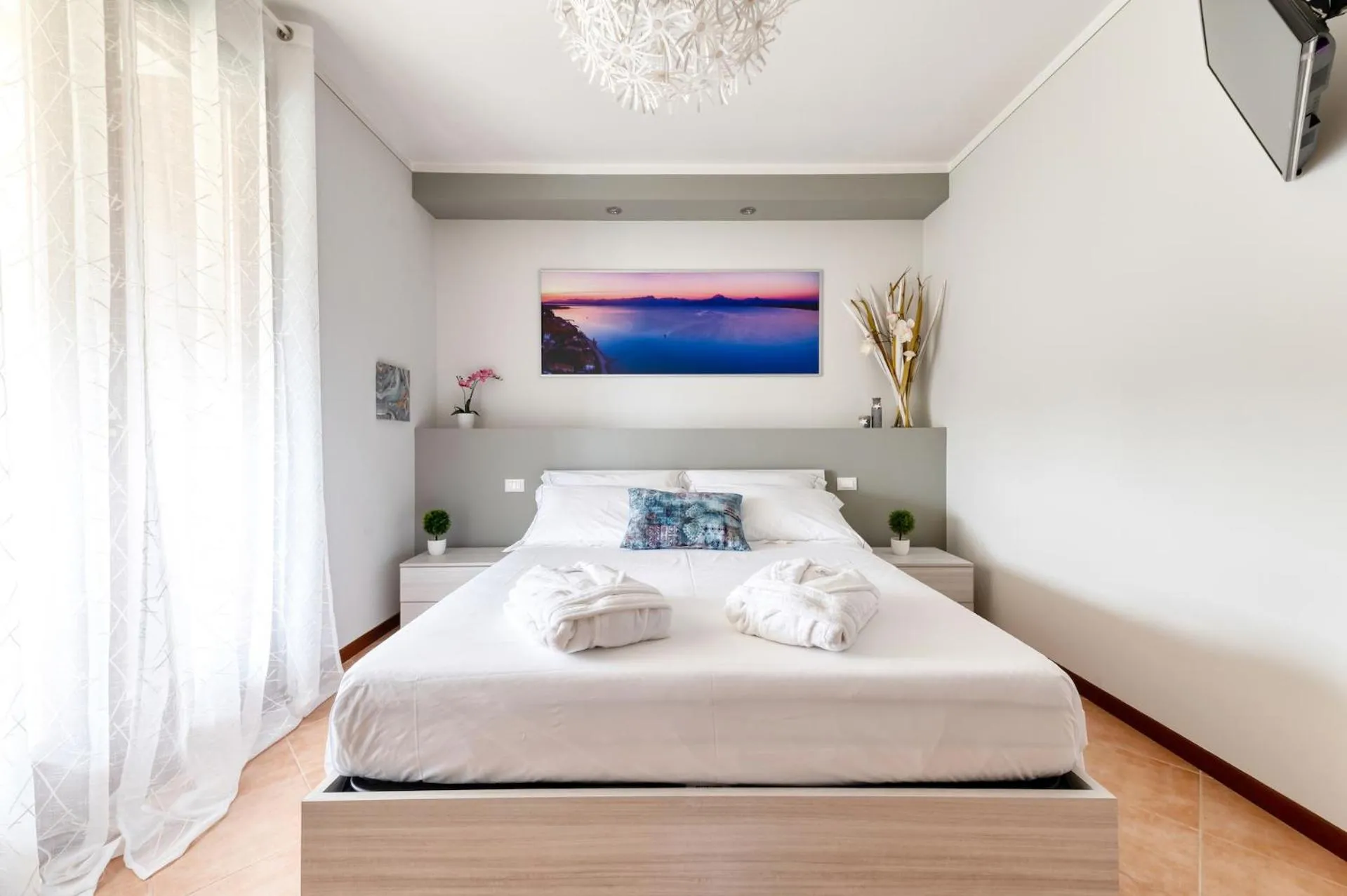 Bed in Wolf House - Sirmione Holiday