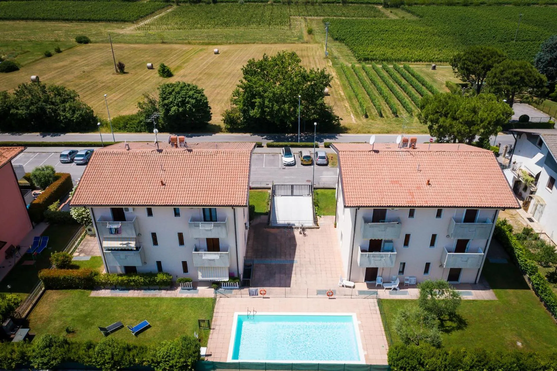 Spring in Wolf House - Sirmione Holiday