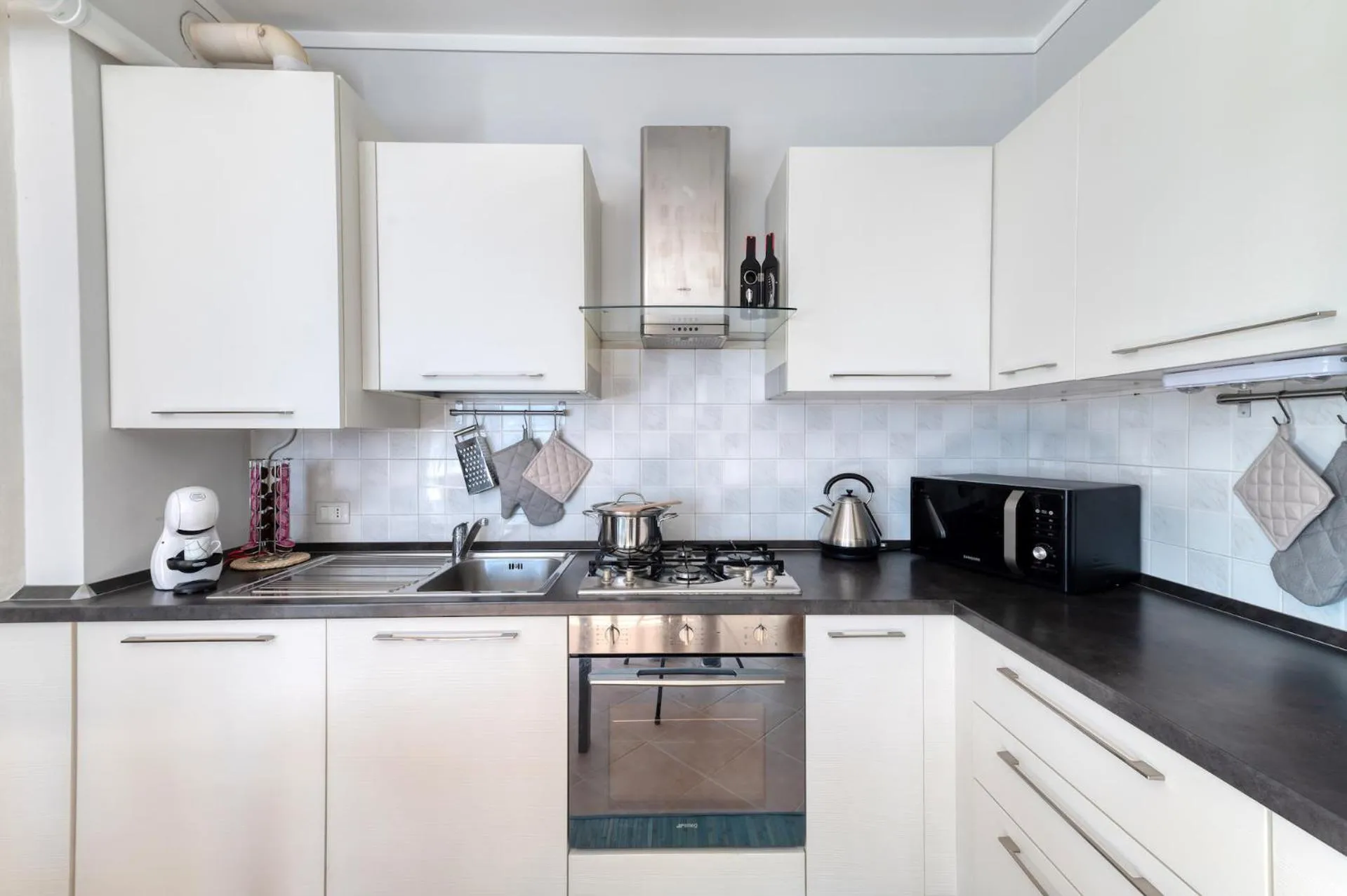 Kitchen or kitchenette in Wolf House - Sirmione Holiday