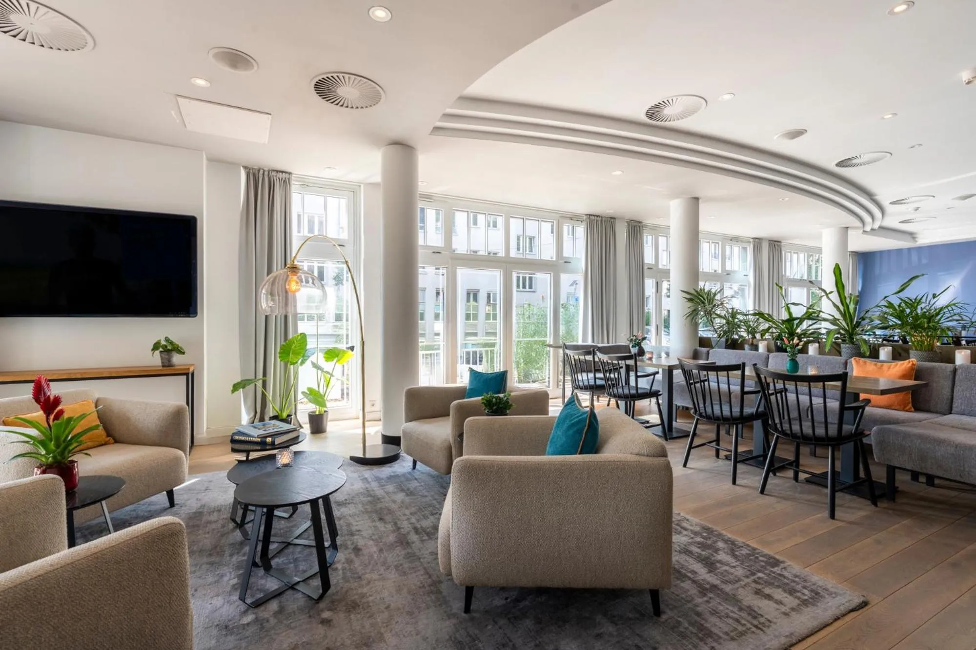 Lobby or reception in New Berlin