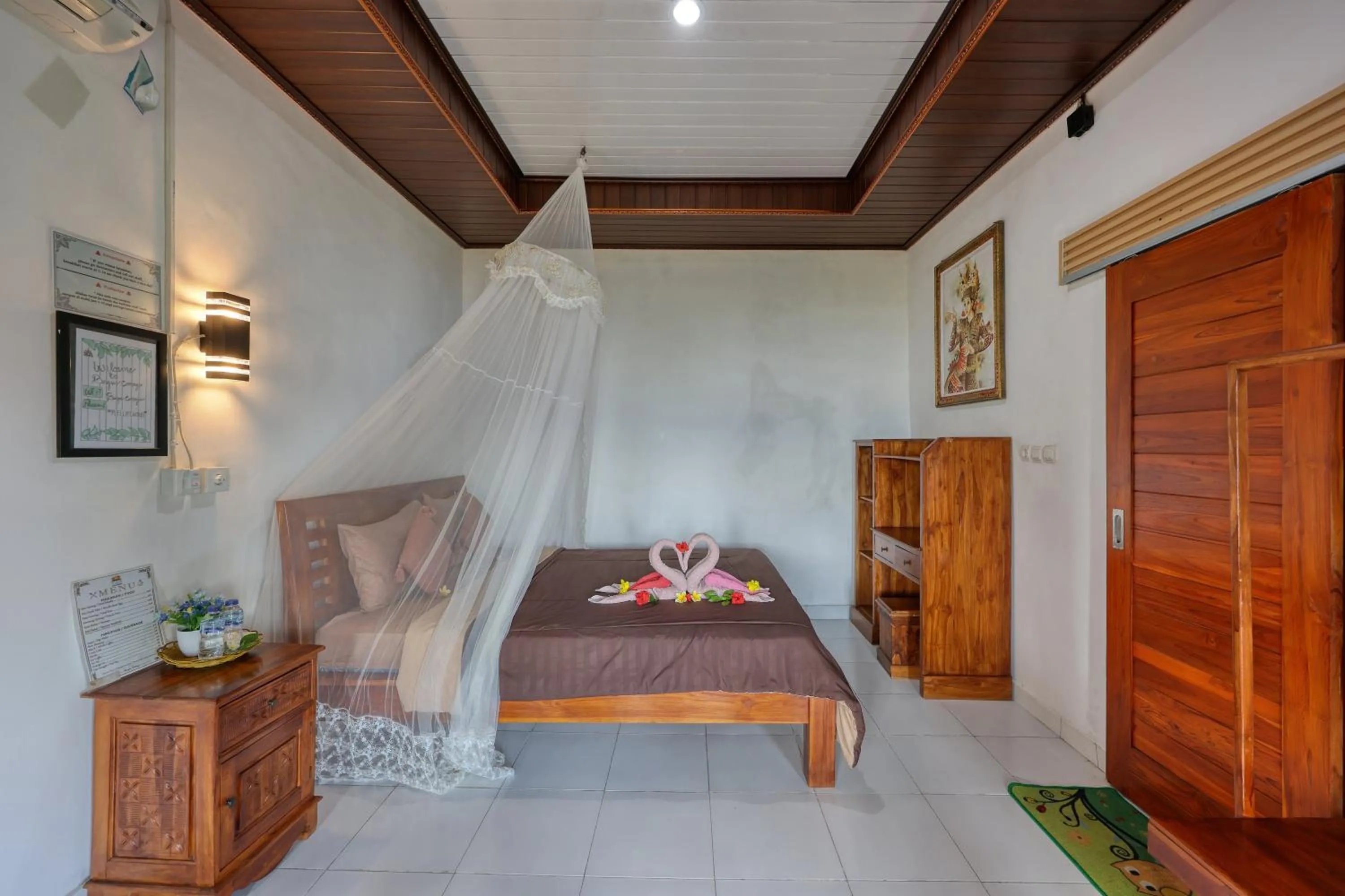 Bed in Bagus Cottage