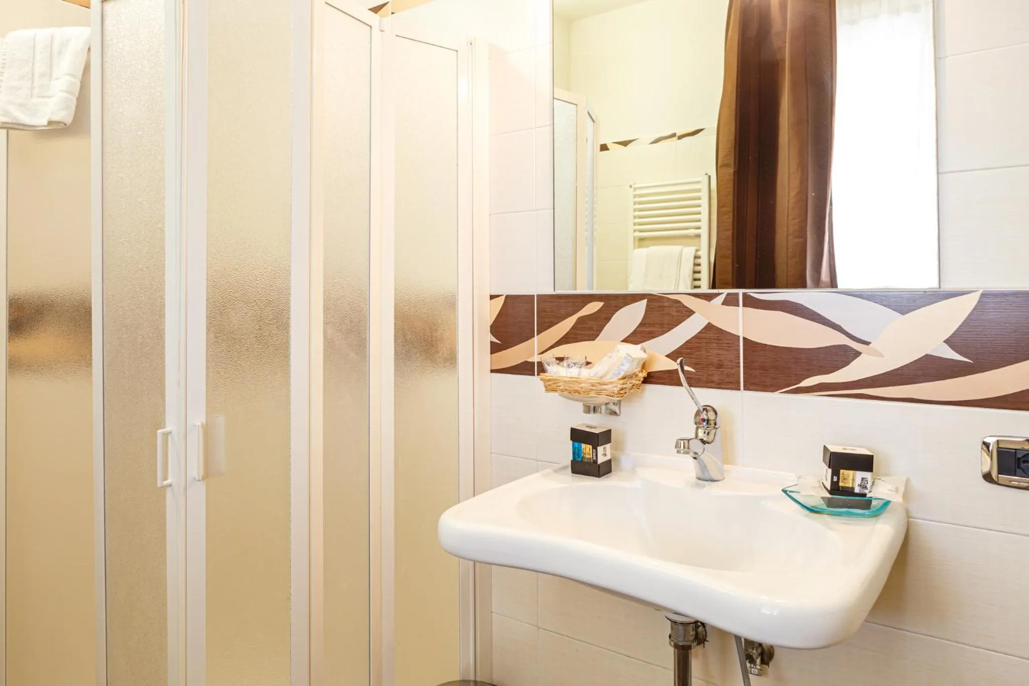 Shower in Hotel Villa Sofia