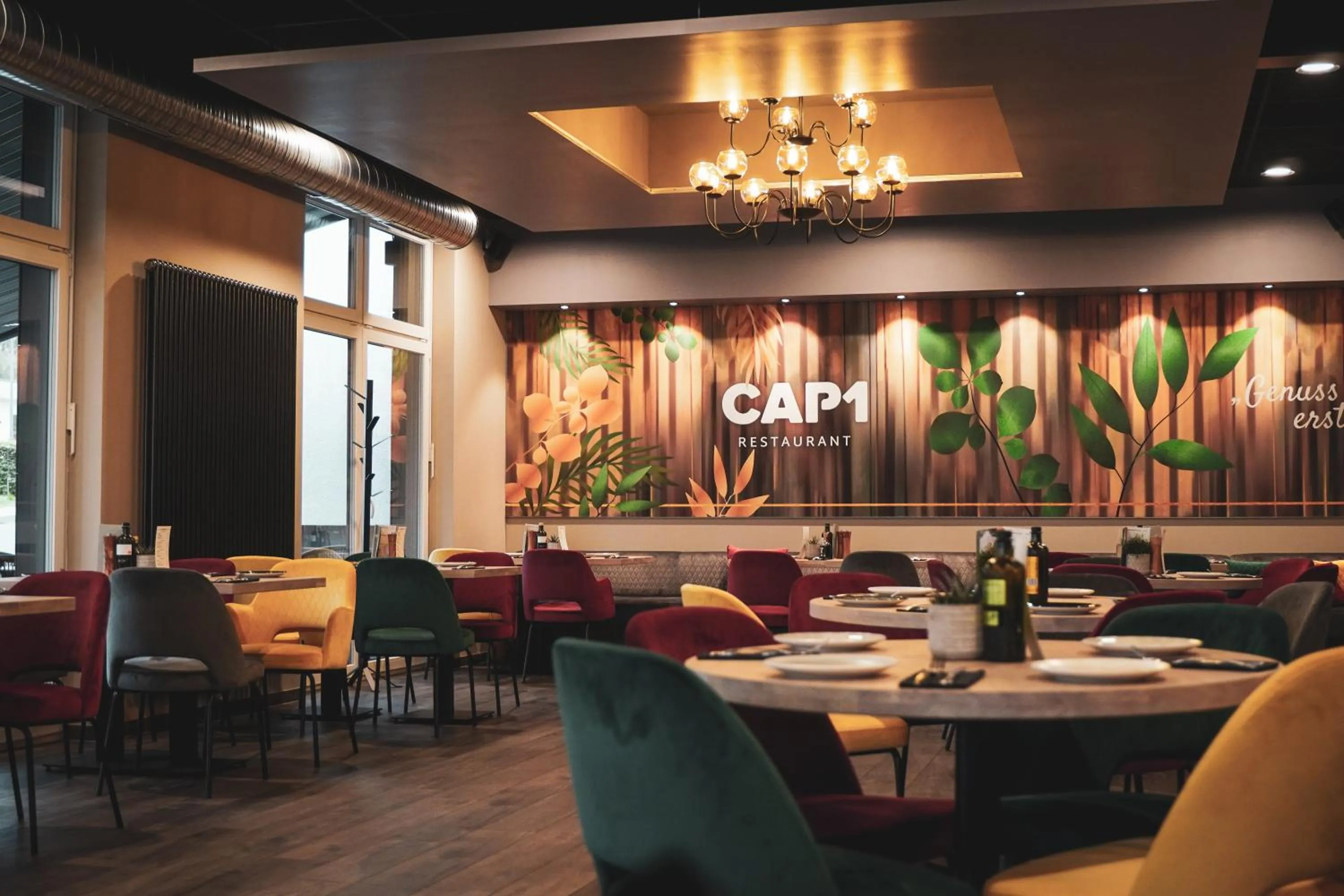 Restaurant/places to eat in CAP1 Boardinghouse