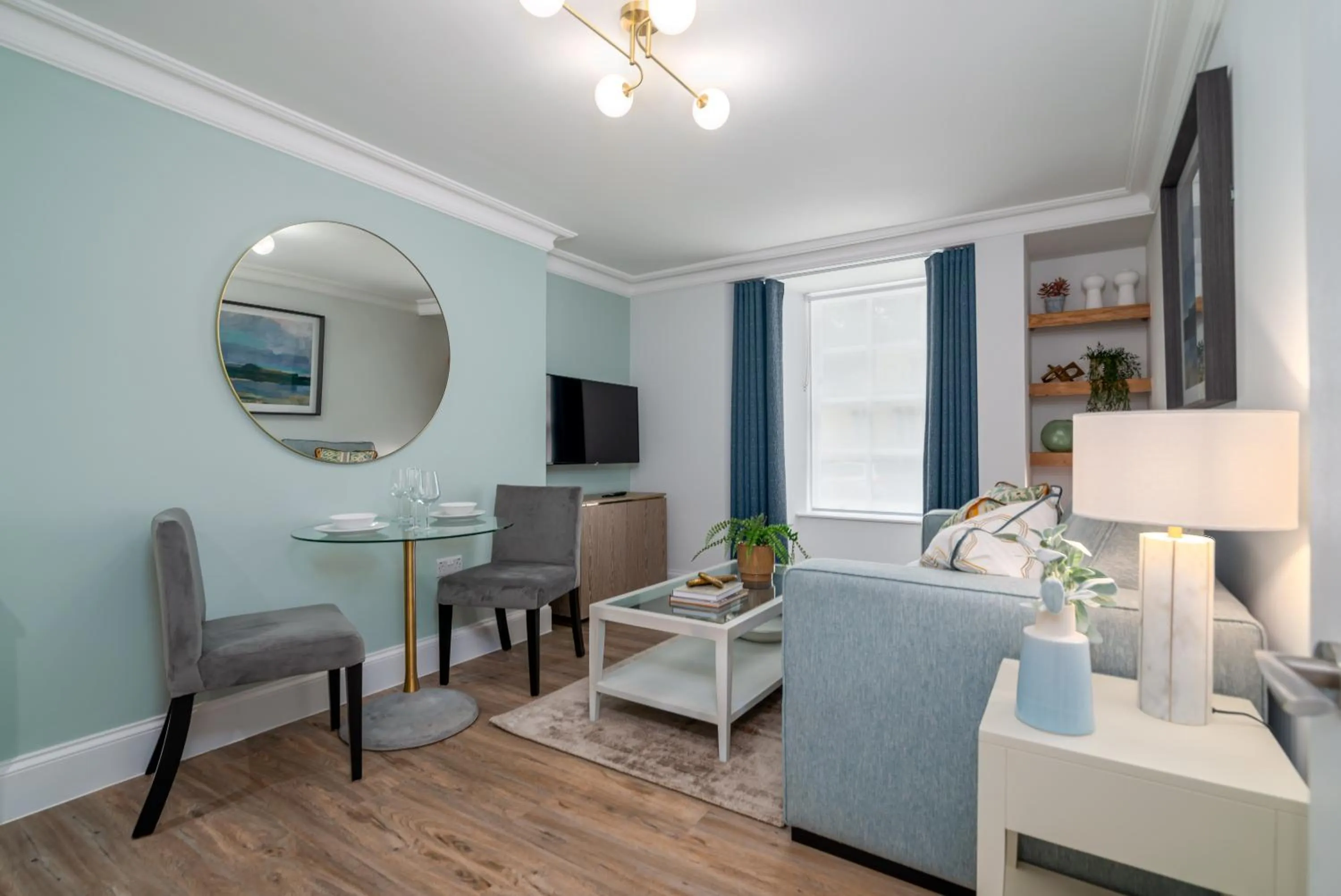 Communal lounge/ TV room in Redmayne House - Urban Apartments