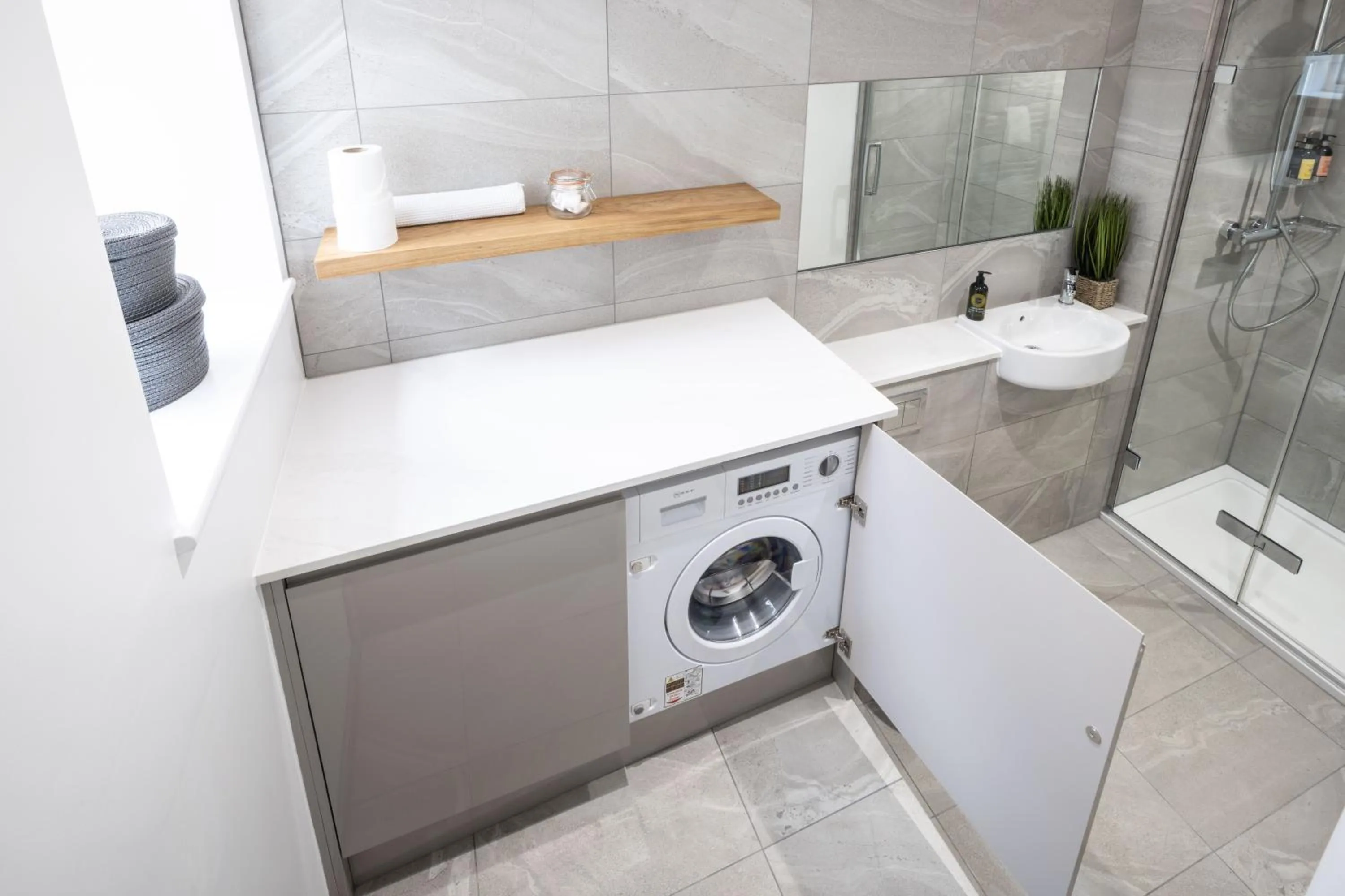 Shower in Redmayne House - Urban Apartments