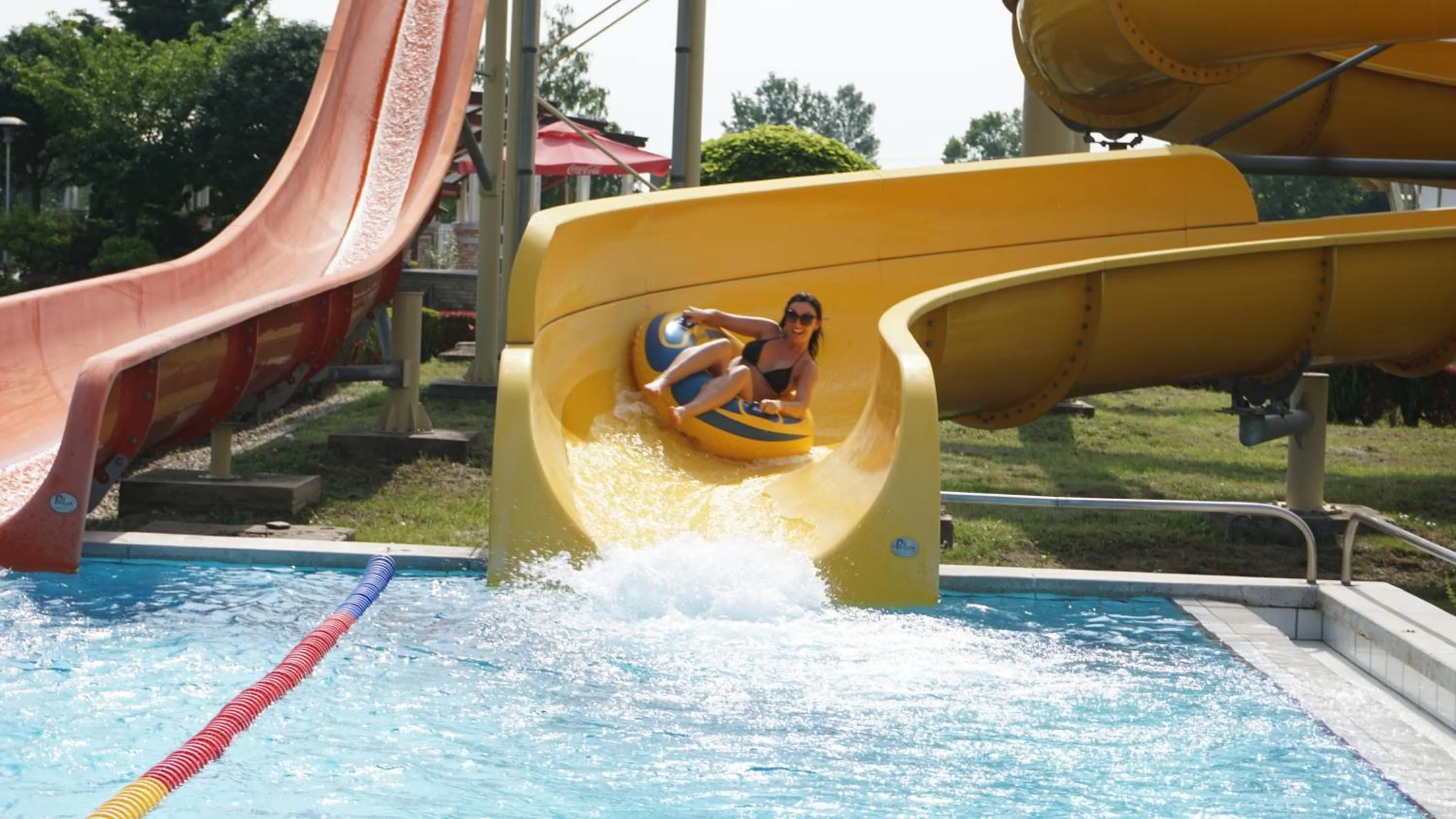 Swimming pool in Tisia Hotel & Spa