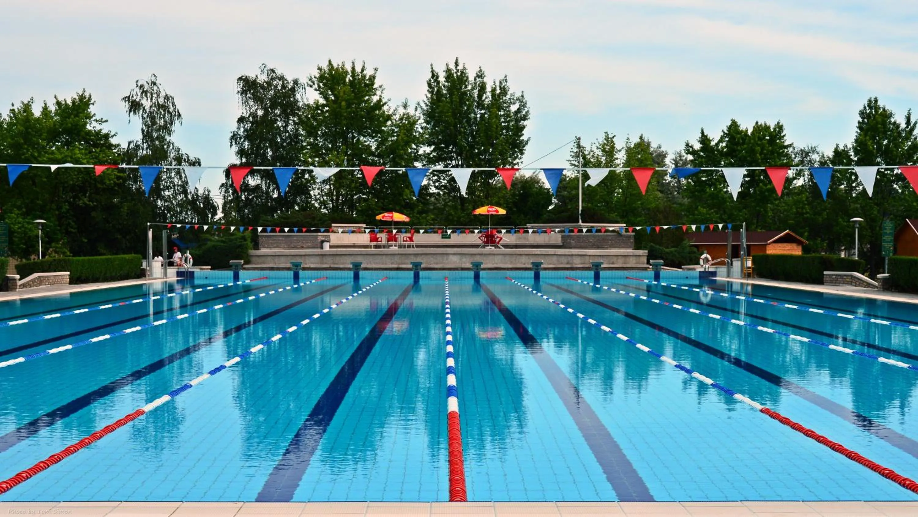 Swimming pool in Tisia Hotel & Spa