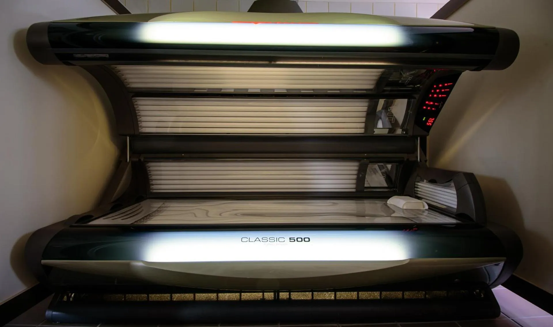 Solarium in Tisia Hotel & Spa