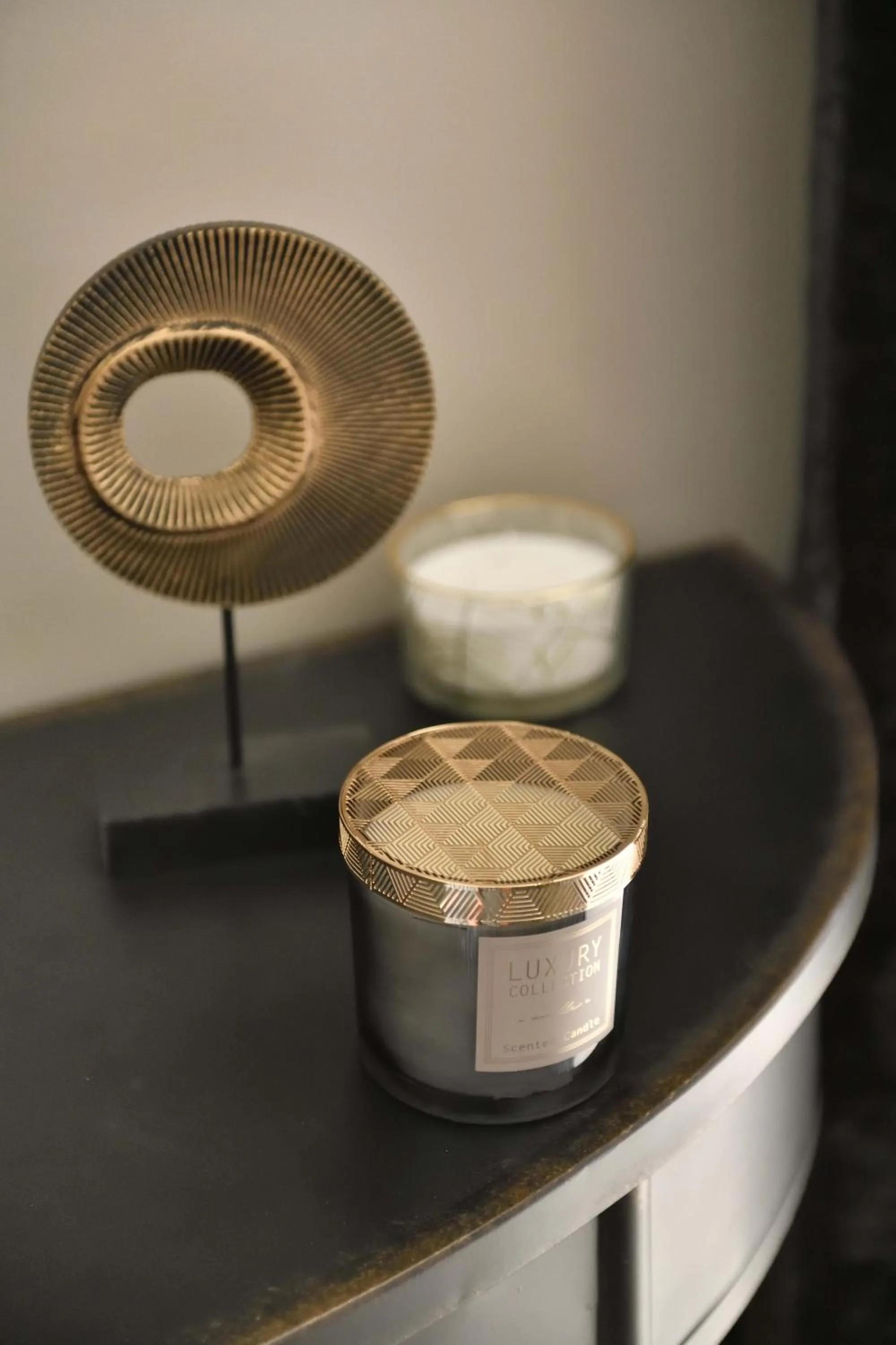 Decorative detail in La Maison de Lourmarin