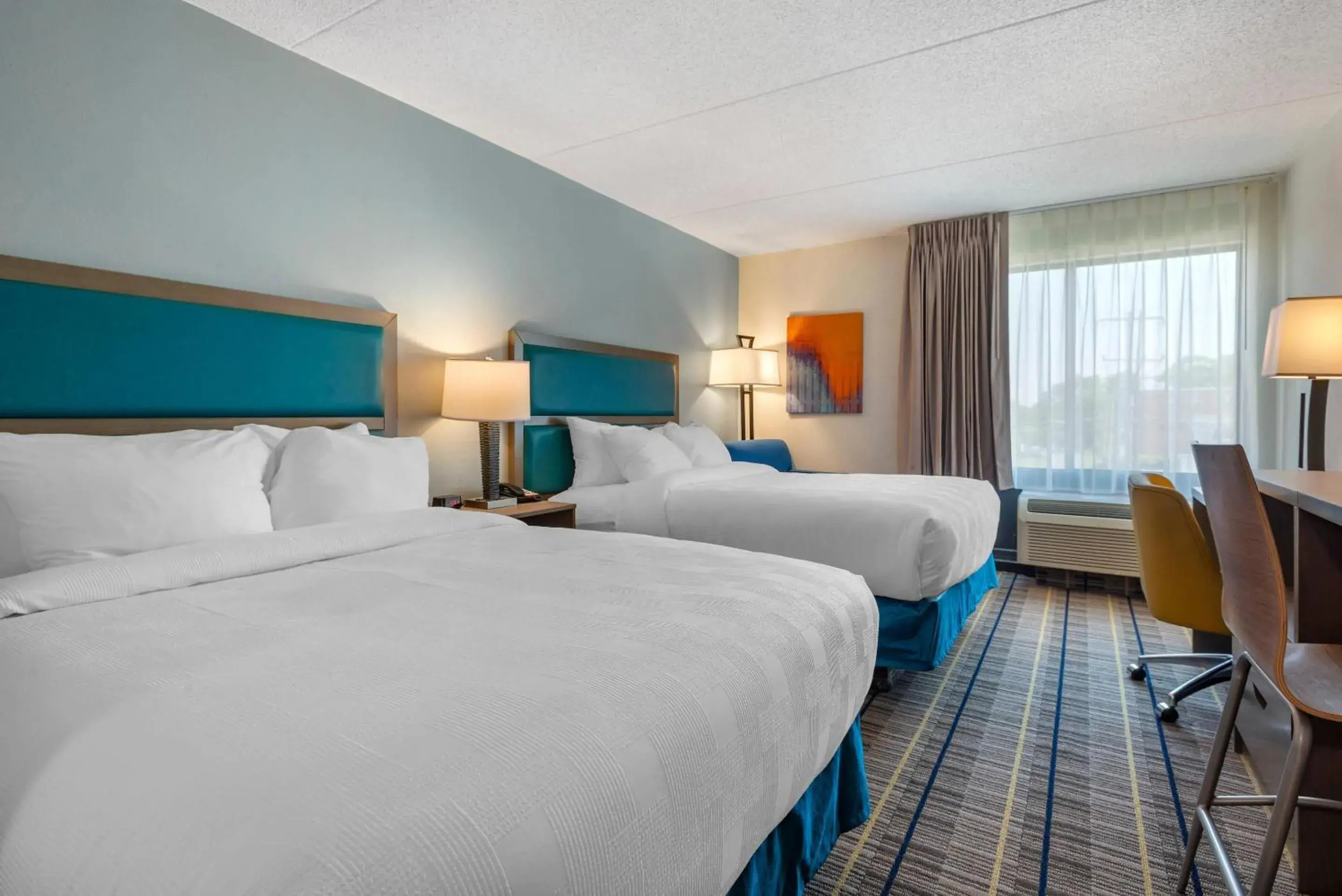 Bedroom, Bed in MainStay Suites Horsham - Philadelphia Bedroom, Bed in MainStay Suites Horsham - Philadelphia