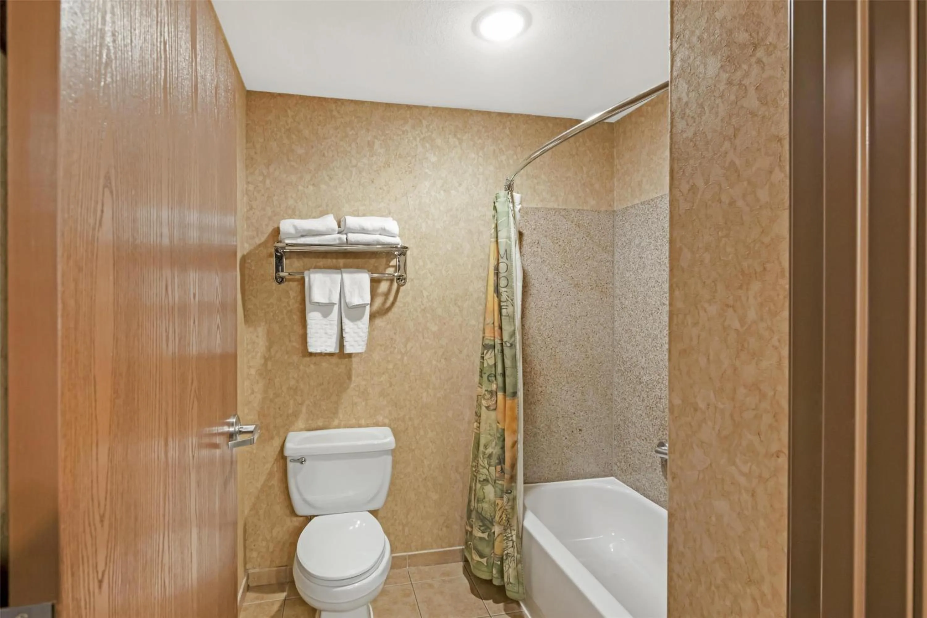 Bathroom in Best Western Plus Kelly Inn and Suites