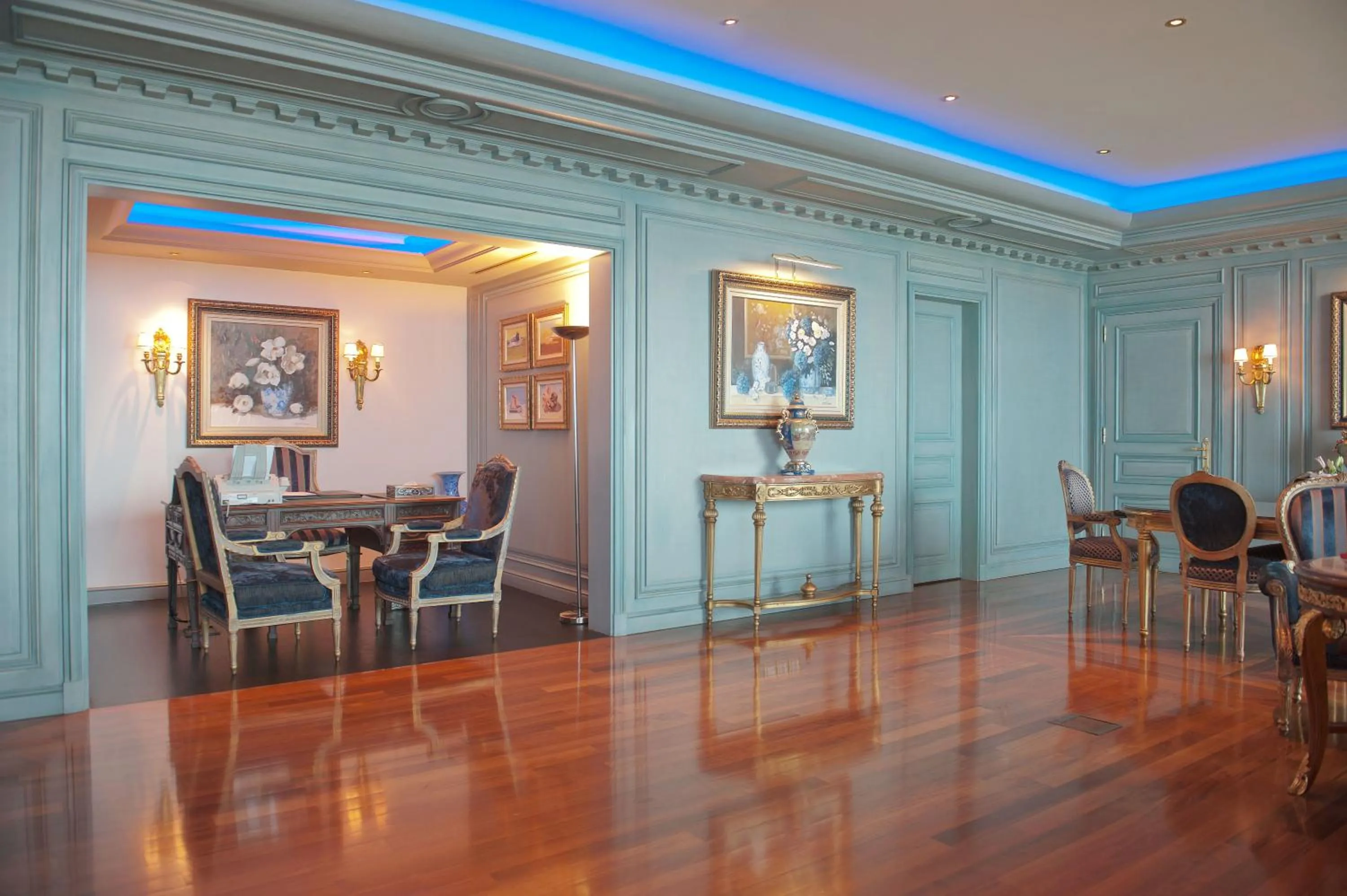 Le Royal Hotel - Beirut