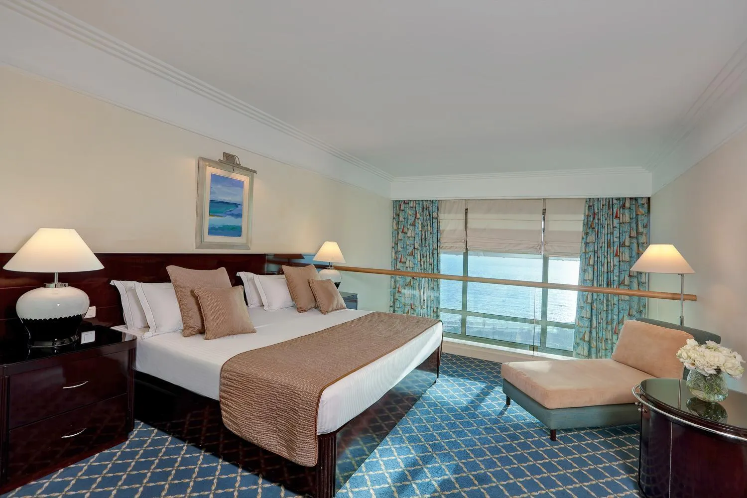 Bed in Le Royal Hotel - Beirut