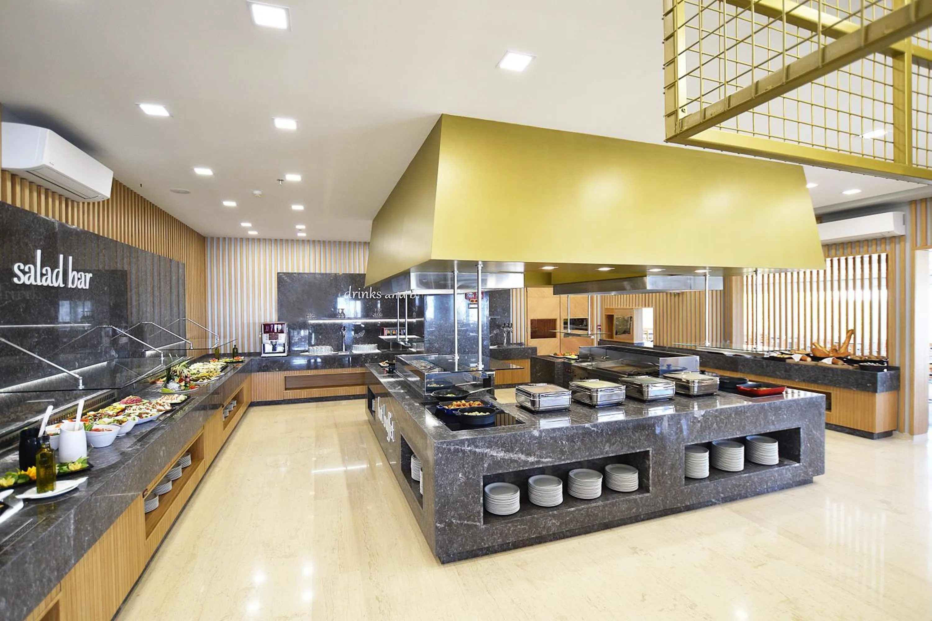 Restaurant/places to eat in Astir Beach Hotel