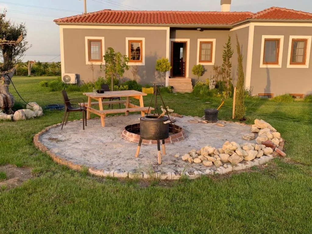 Property building in Adayel Bagevi & Butik Otel