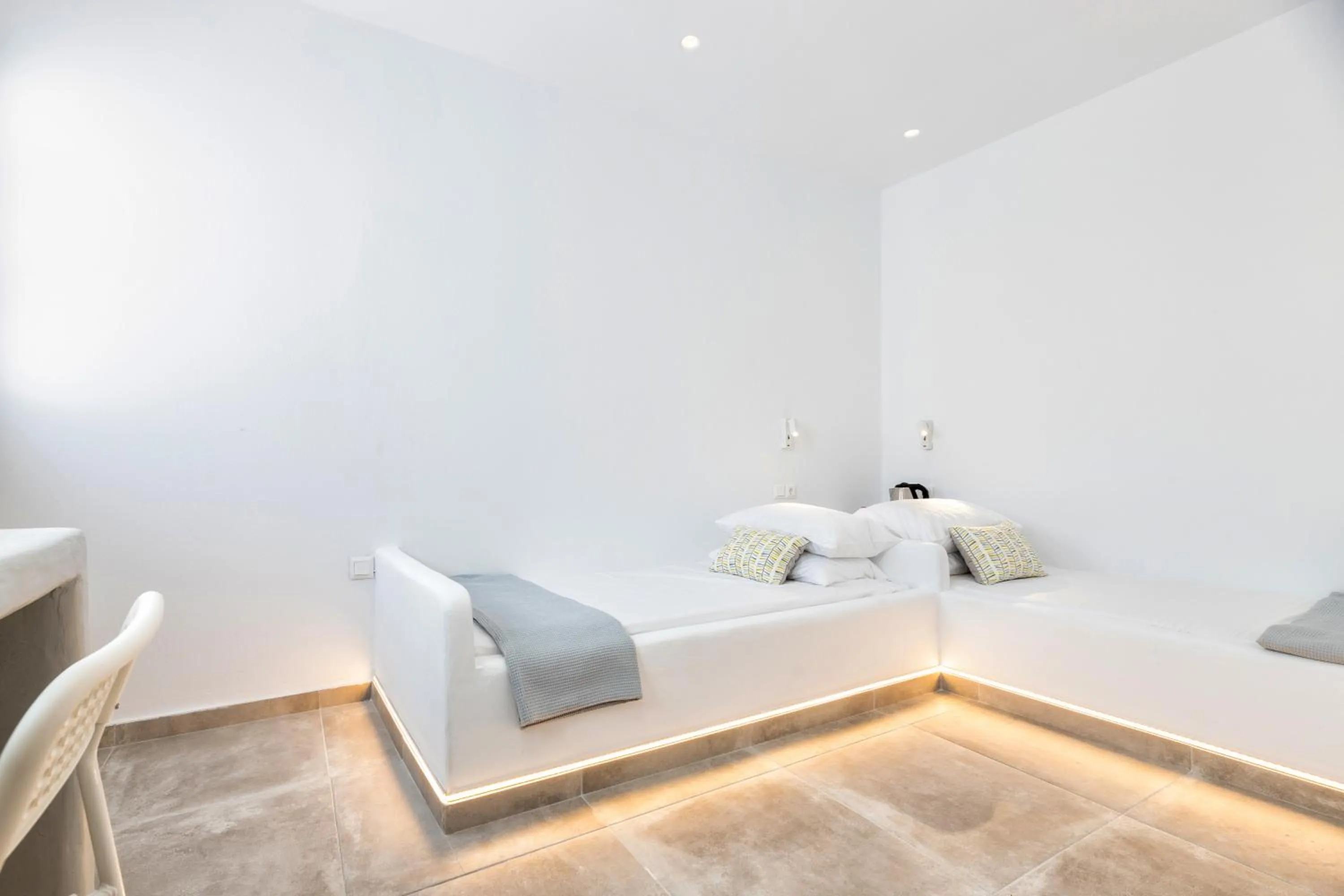 Bedroom, Bed in Pelican Paros