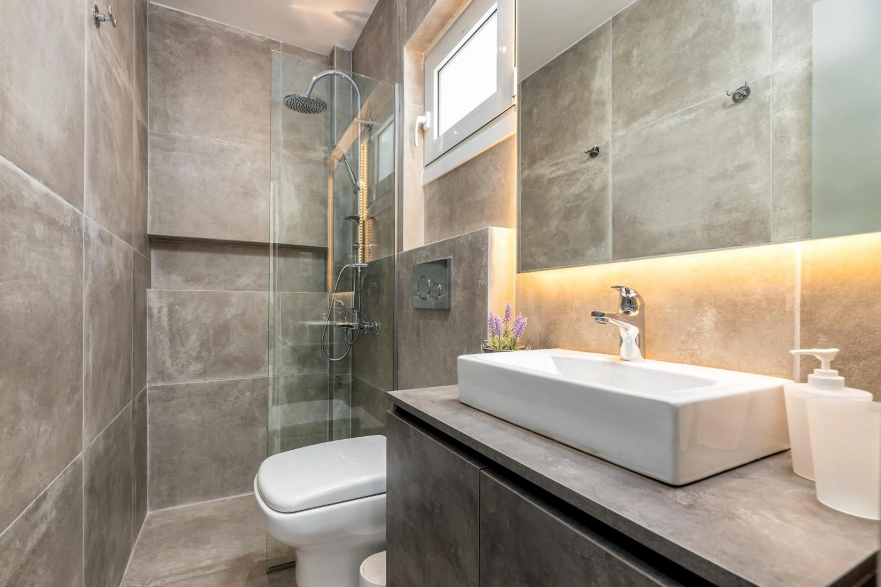 Bathroom in Pelican Paros