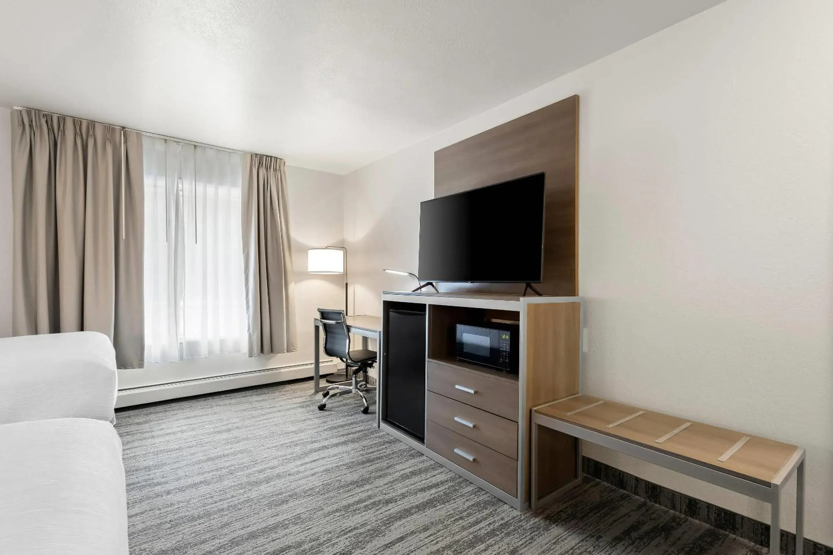 Bedroom, Bed in Quality Inn Kodiak Bedroom, Bed in Quality Inn Kodiak