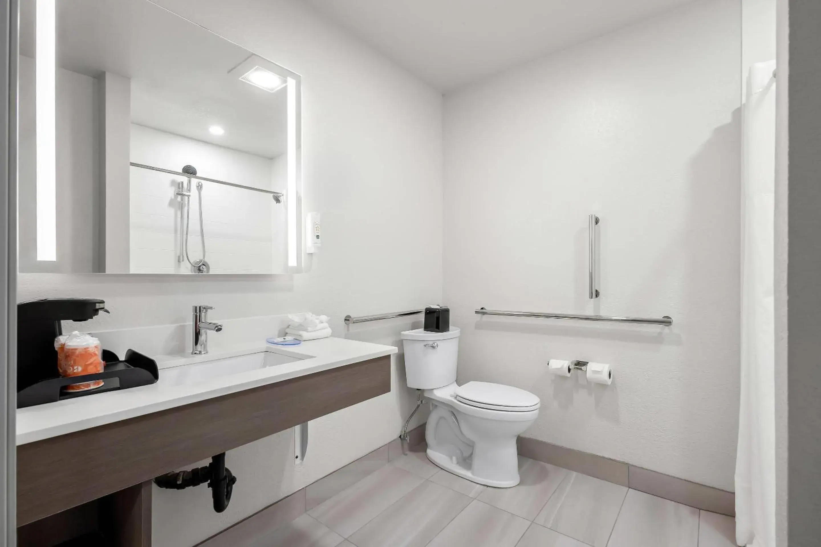 Bedroom in Quality Inn Kodiak Bedroom in Quality Inn Kodiak