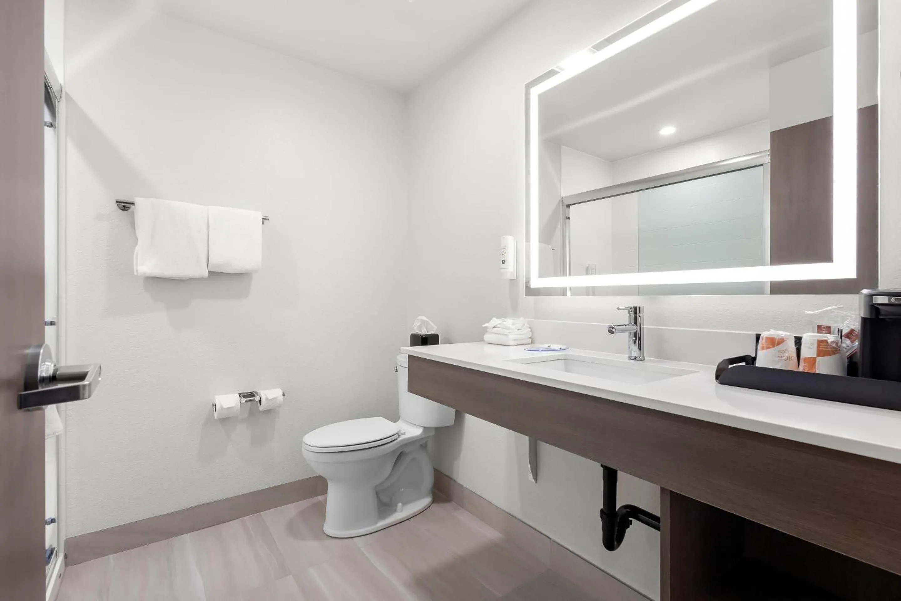 Bedroom in Quality Inn Kodiak