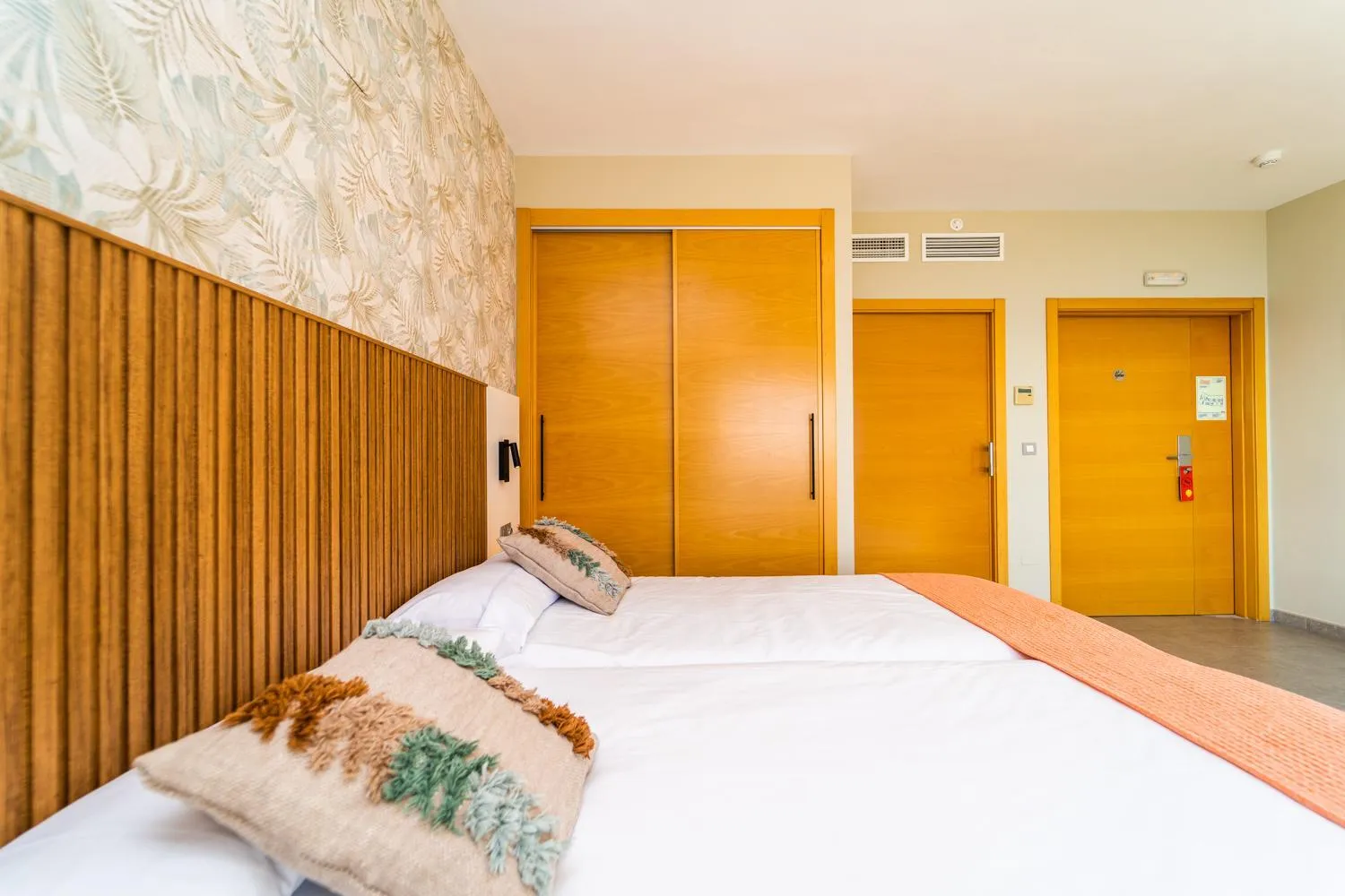 Bed in Vistamar Hotel Luxury Wellness By DLV -Adults Only-