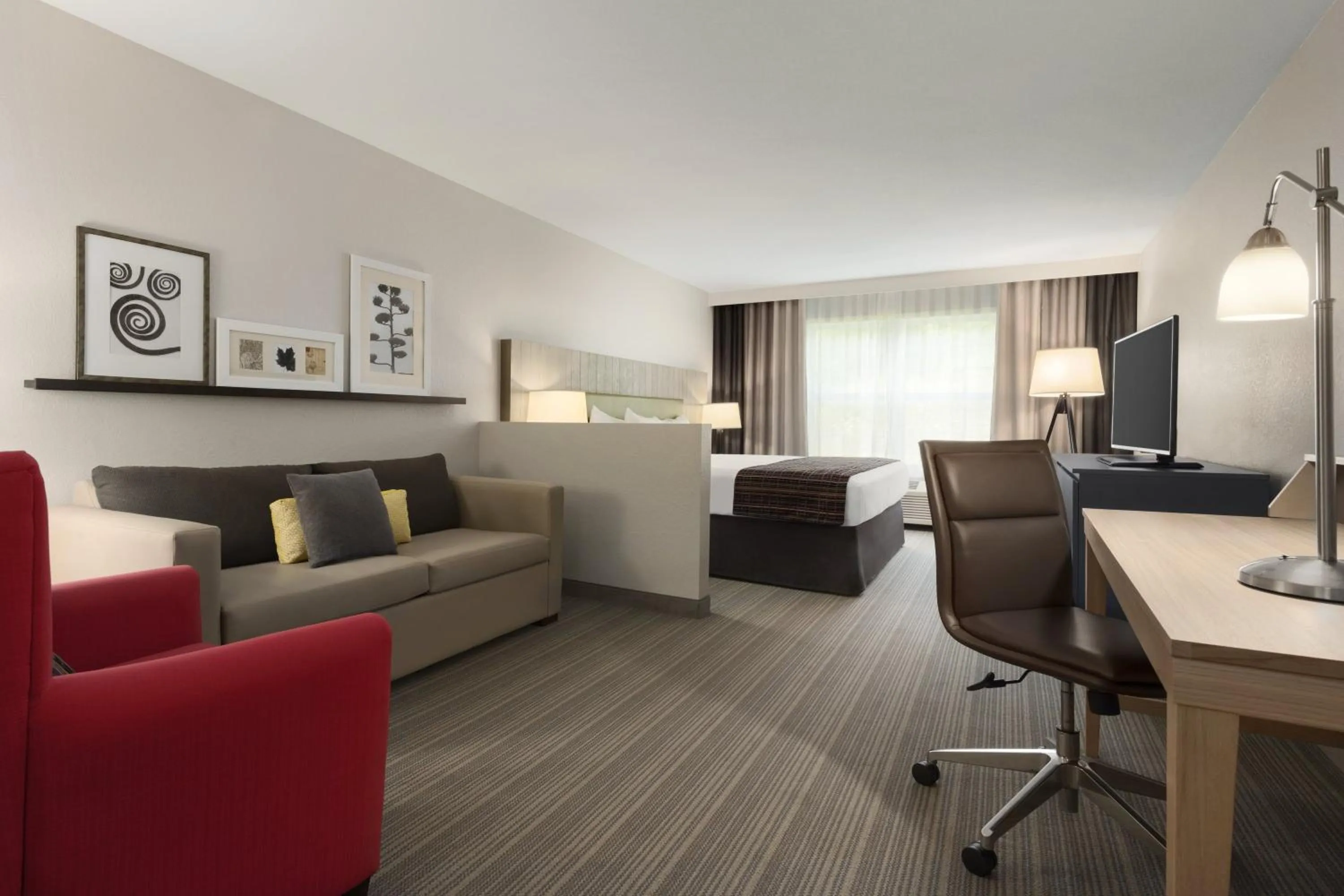 Photo of the whole room in Country Inn & Suites by Radisson, Decorah, IA