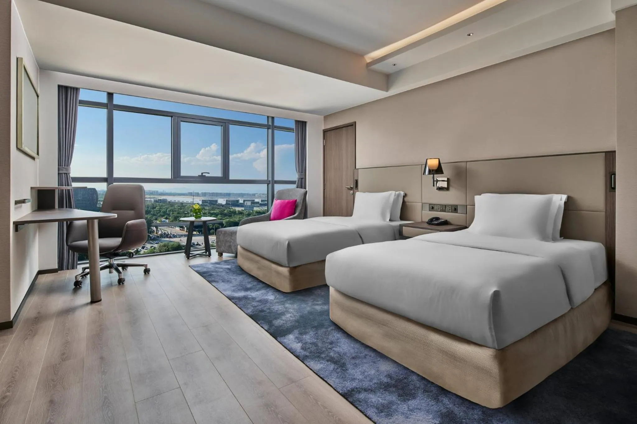 Photo of the whole room, Bed in Crowne Plaza Beijing International Airport by IHG