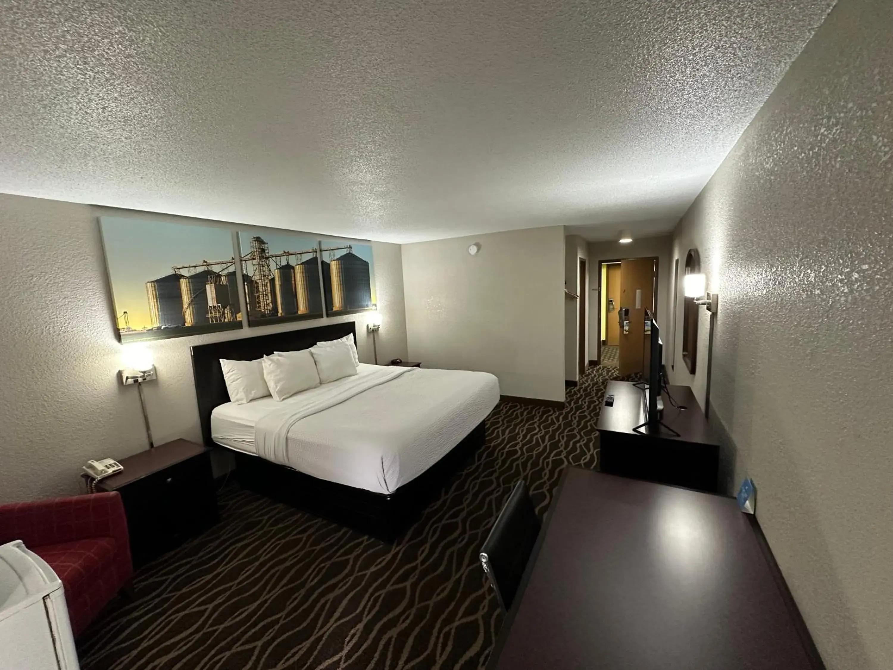 Bed in Days Inn & Suites by Wyndham Casey Bed in Days Inn & Suites by Wyndham Casey