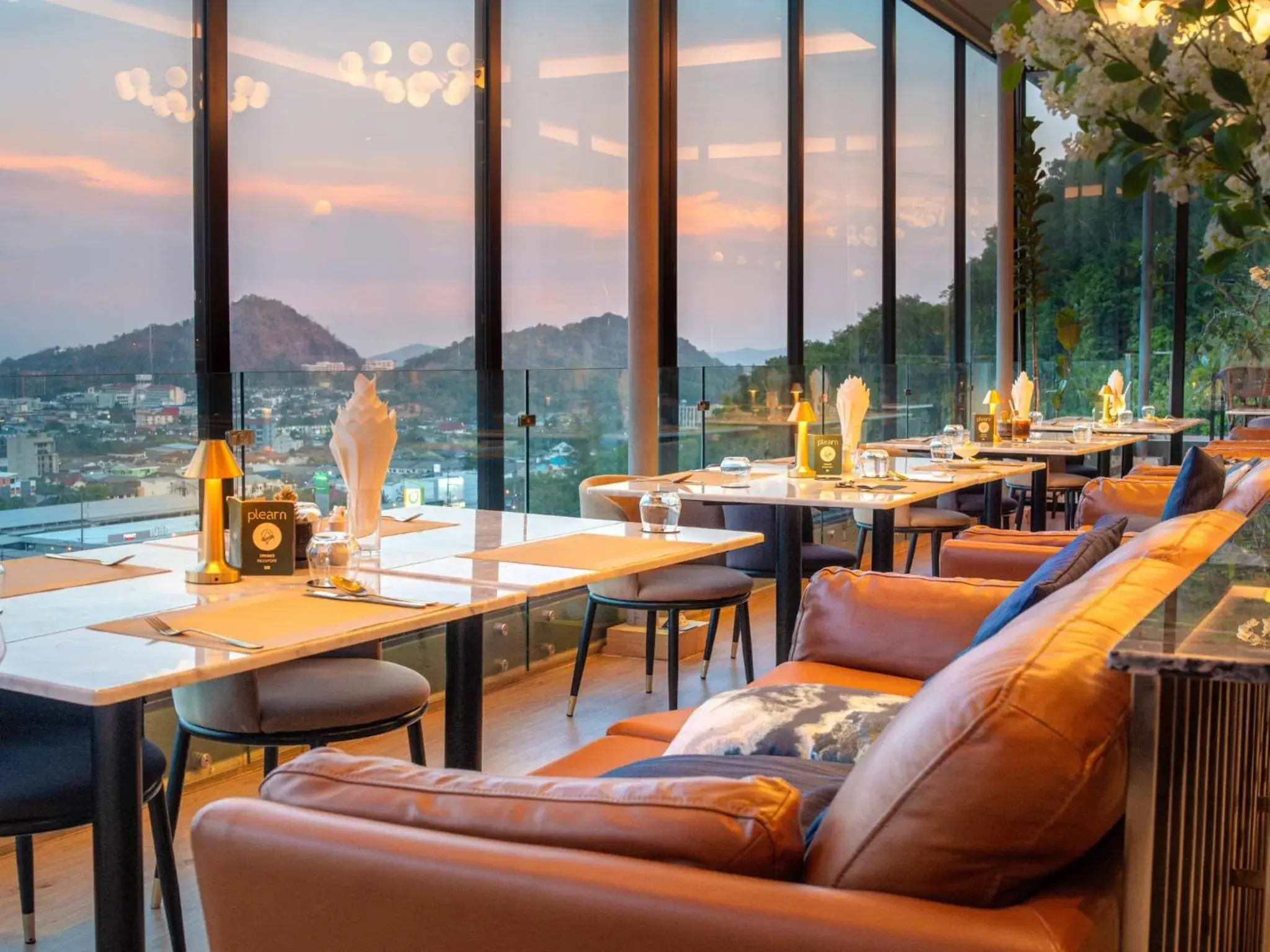 Restaurant/places to eat in Hilltop Wellness Resort Restaurant/places to eat in Hilltop Wellness Resort