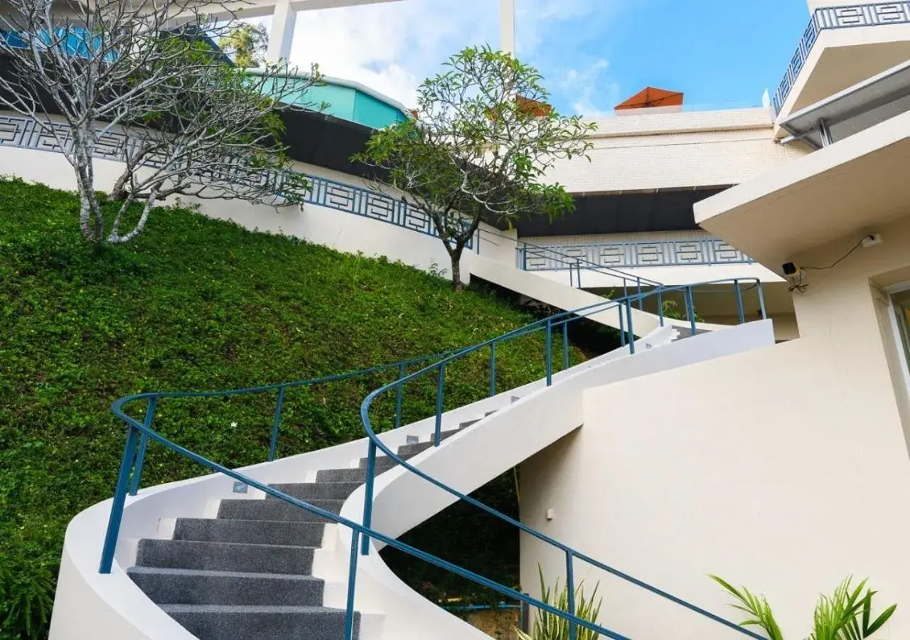 Property building in Hilltop Wellness Resort Property building in Hilltop Wellness Resort