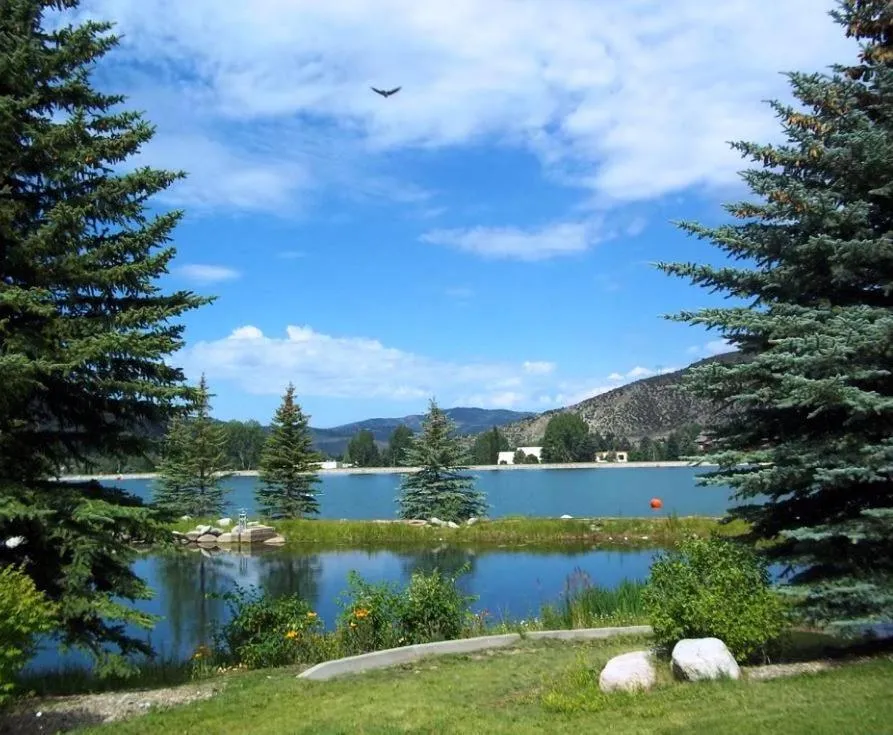 Natural landscape in GetAways at Falcon Point Resort