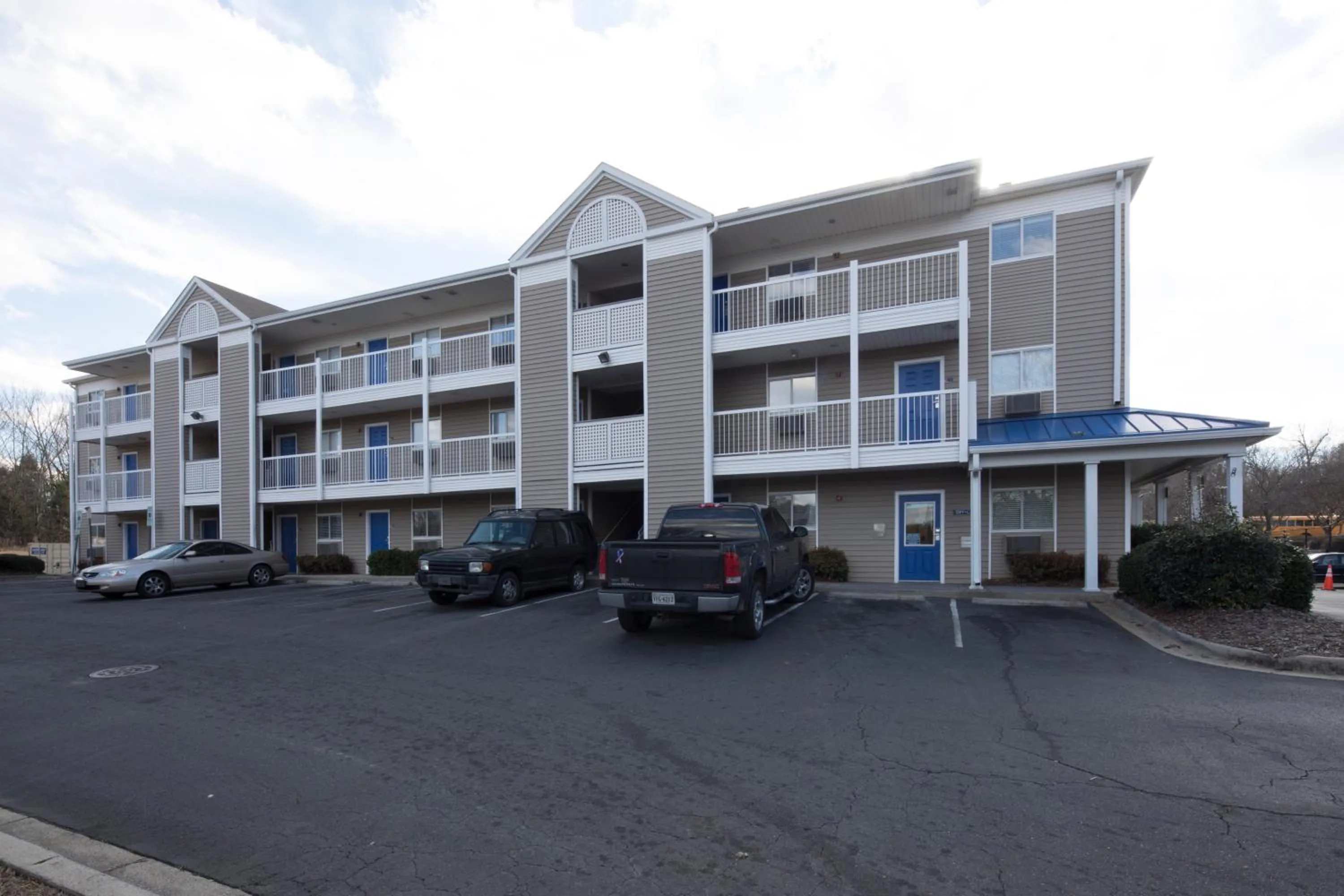 InTown Suites Extended Stay Charlotte NC - Airport