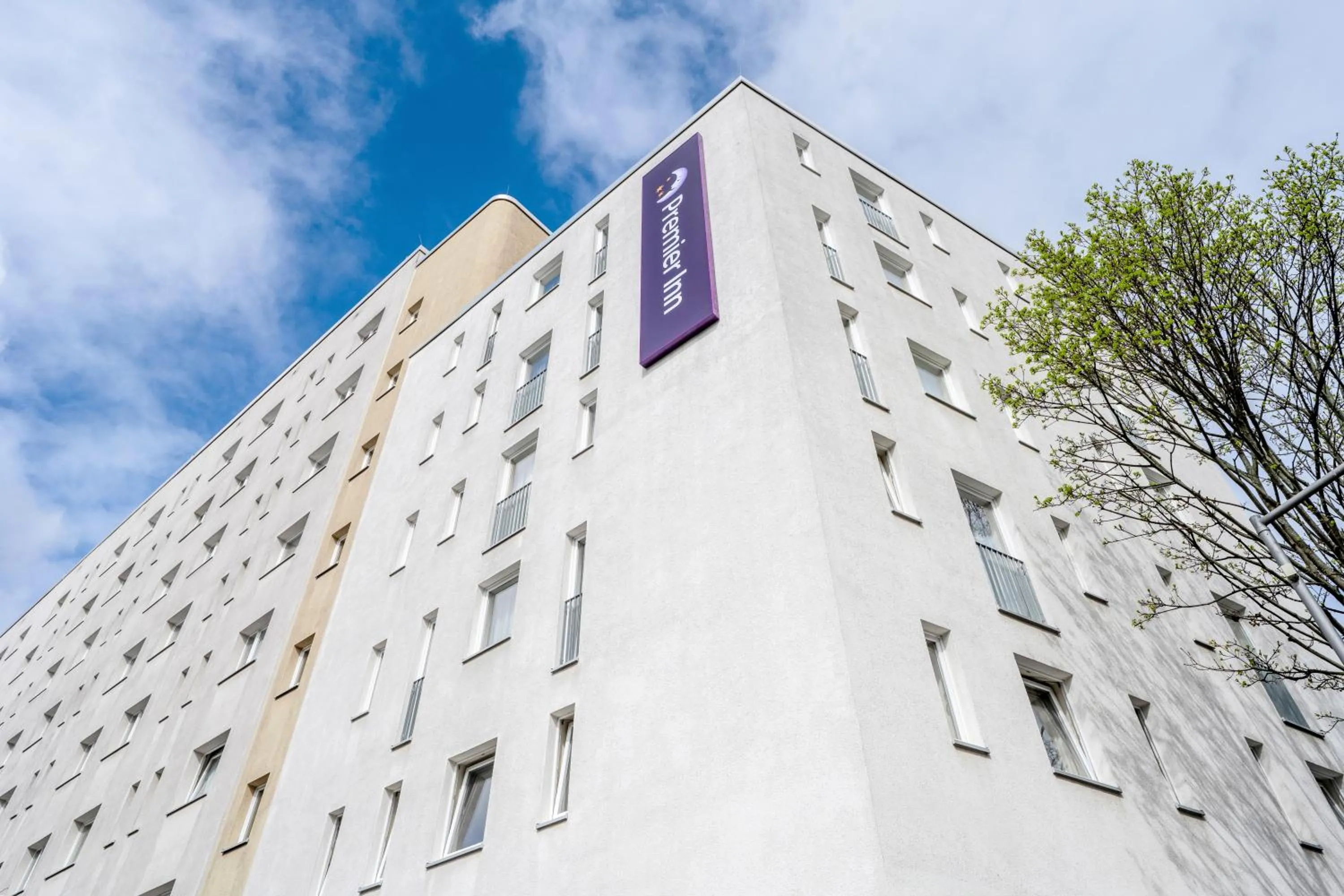 Property building in Premier Inn Berlin City Spittelmarkt