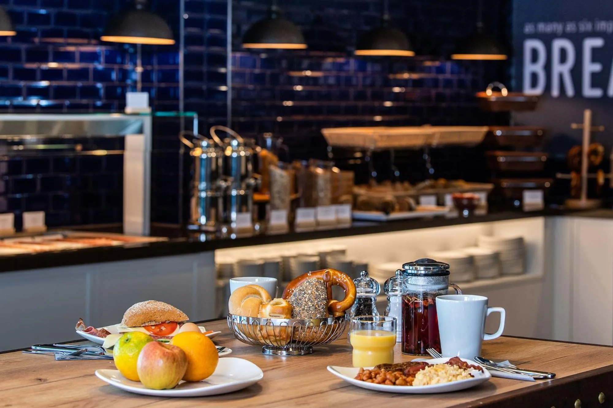 Restaurant/places to eat in Premier Inn Berlin City Spittelmarkt