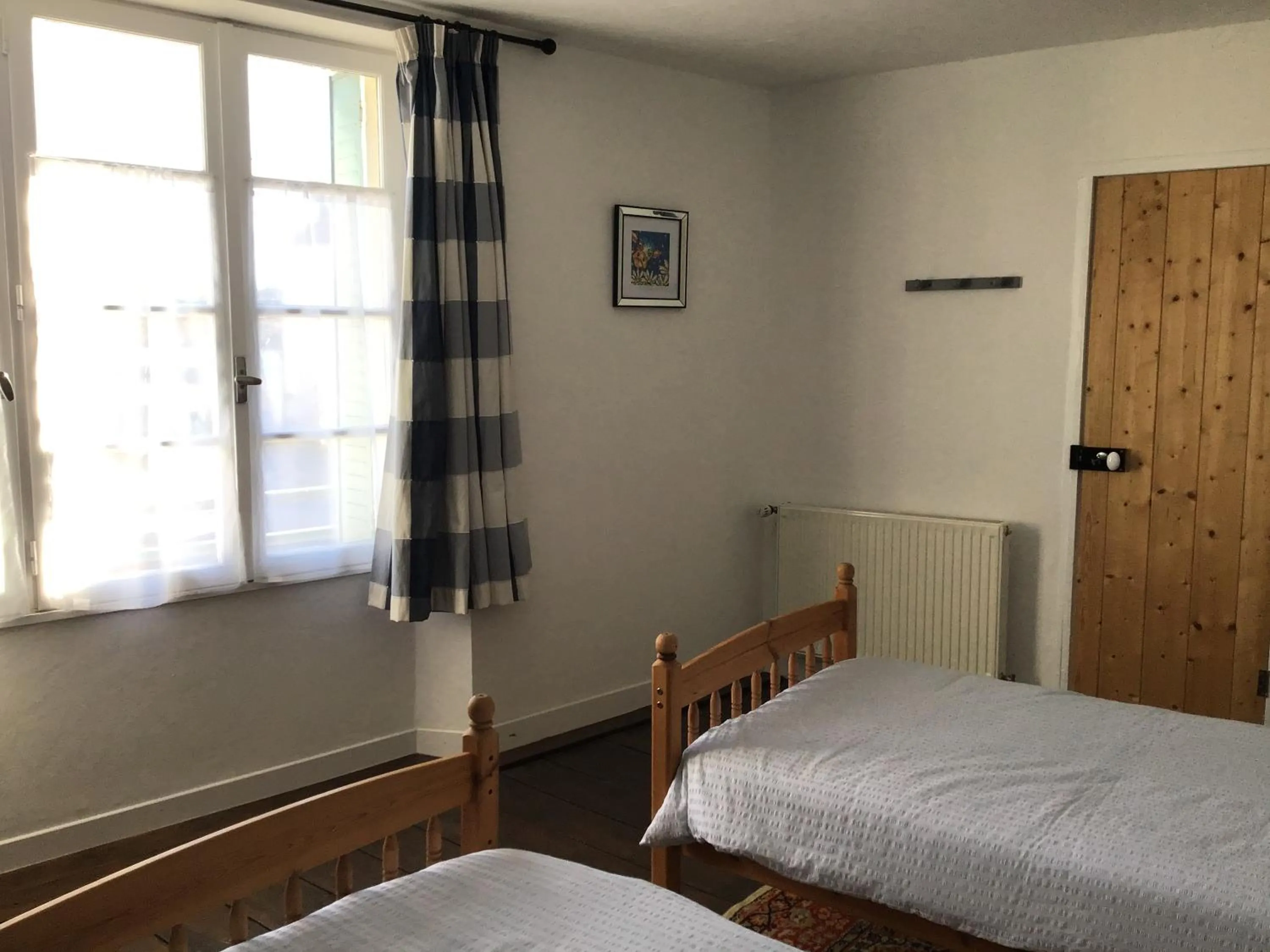 Photo of the whole room, Bed in Numéro 96 chambre d hôtes