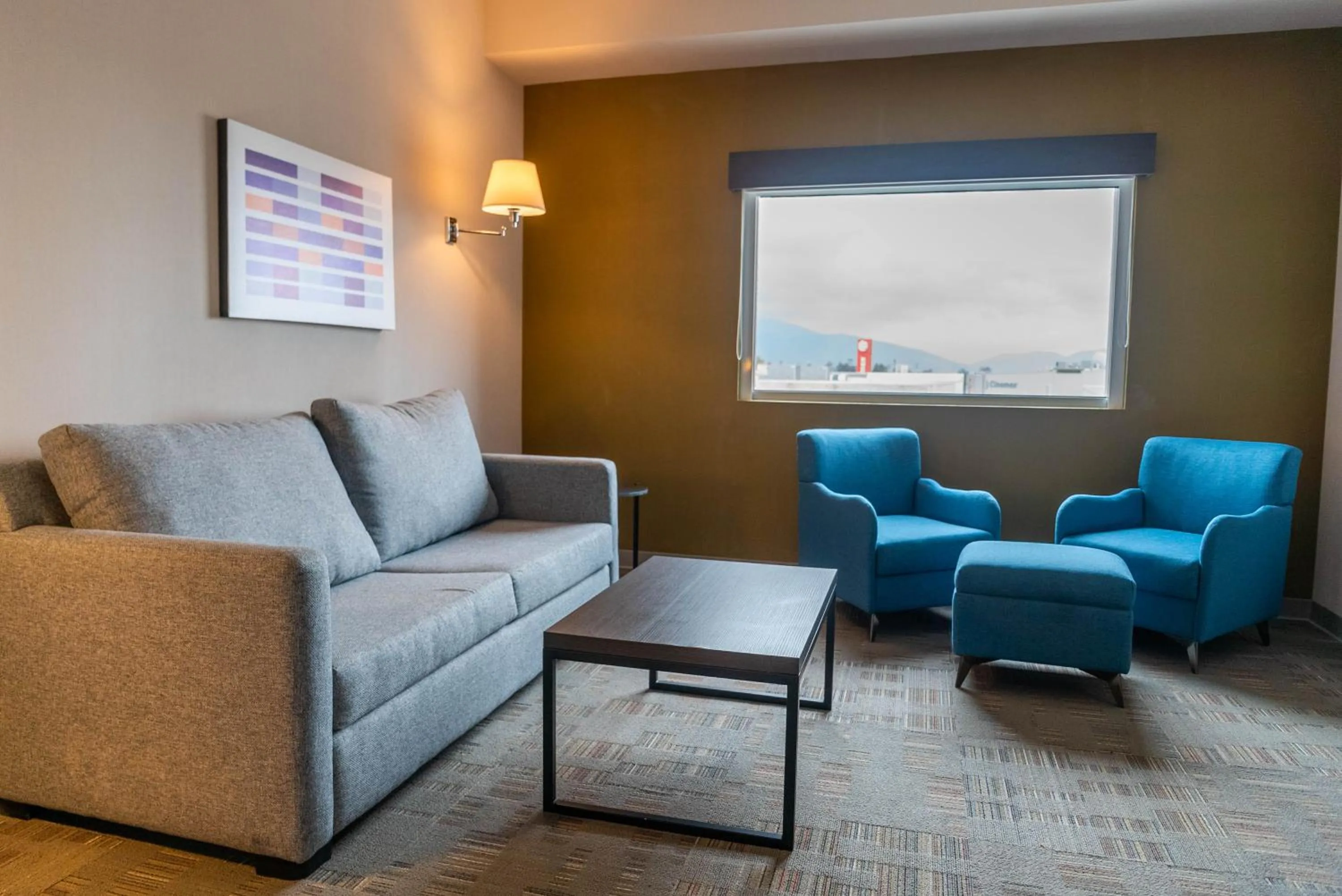 Seating area in Holiday Inn Express & Suites - Tijuana Otay by IHG